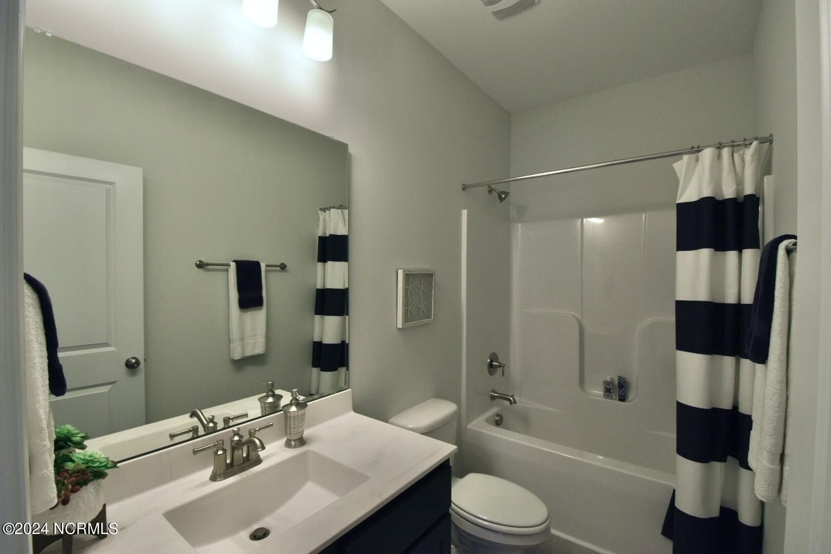 1933 N Kerr Avenue Lot 36. Wilmington, NC 28405