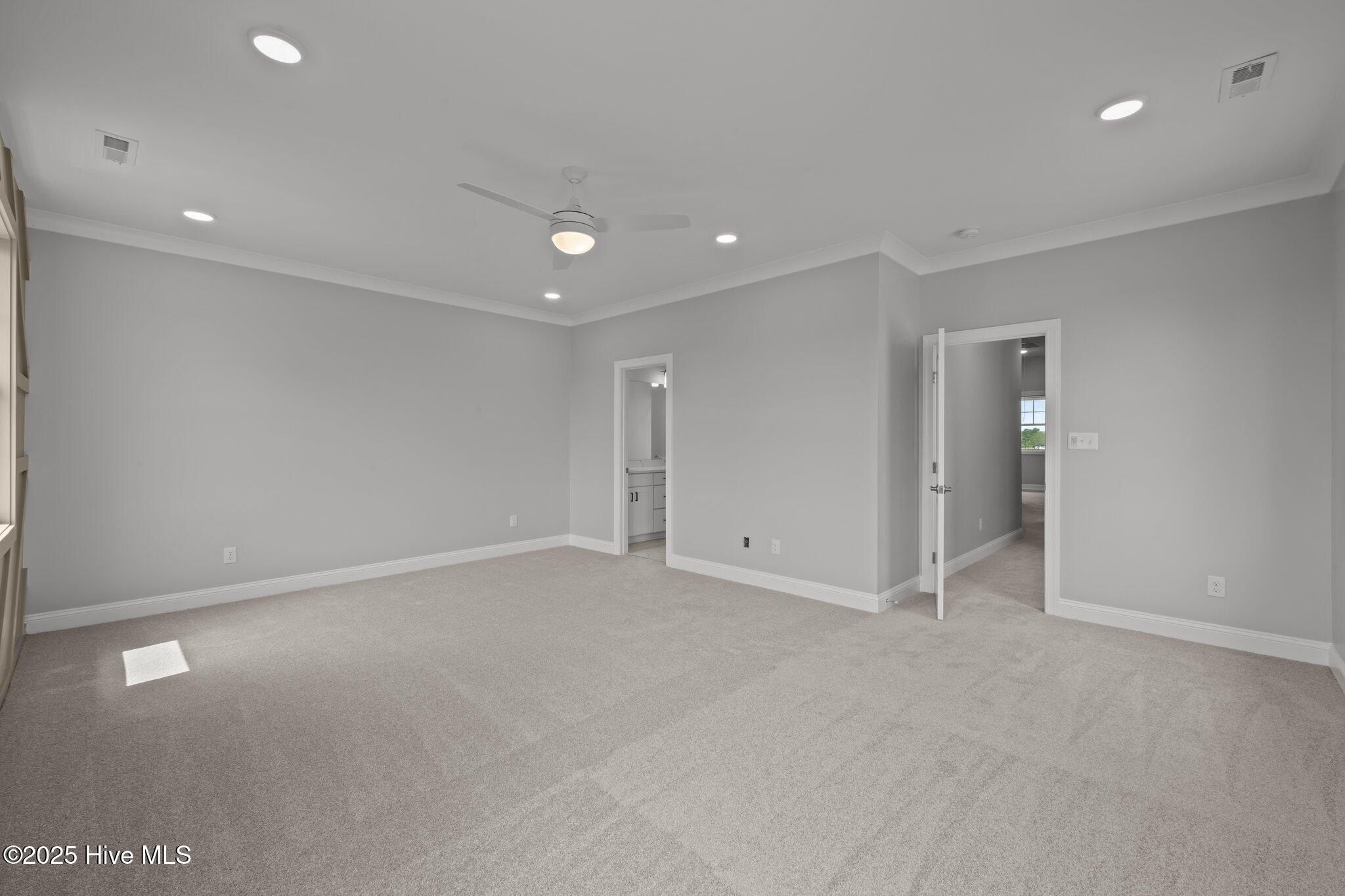 319 Taylorwood Drive Lot 10. Beaufort, NC 28516