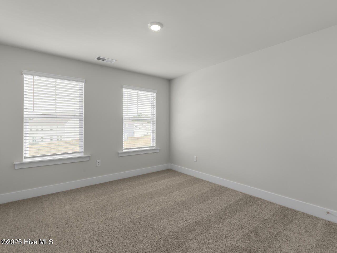 320 Hammock Bay Way Lot 32. Hubert, NC 28539