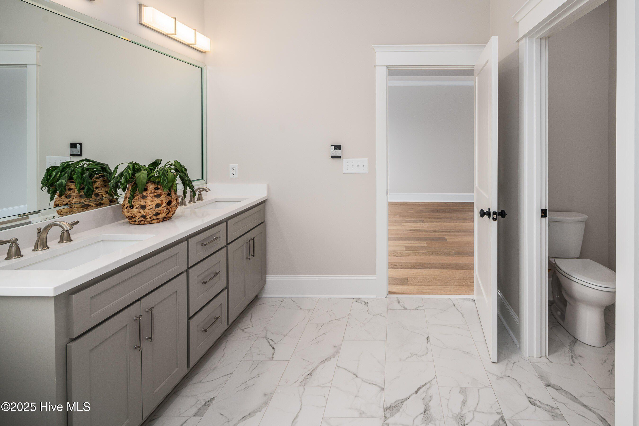 173 Azalea Lane. Snow Hill, NC 28580