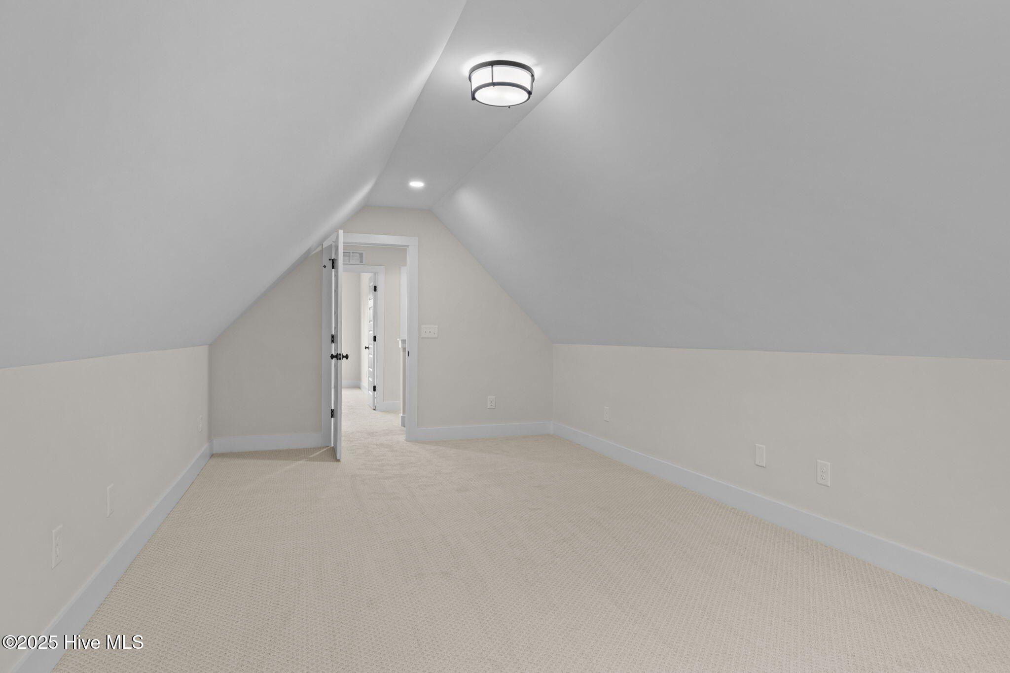 120 Pine View Boulevard. Beaufort, NC 28516