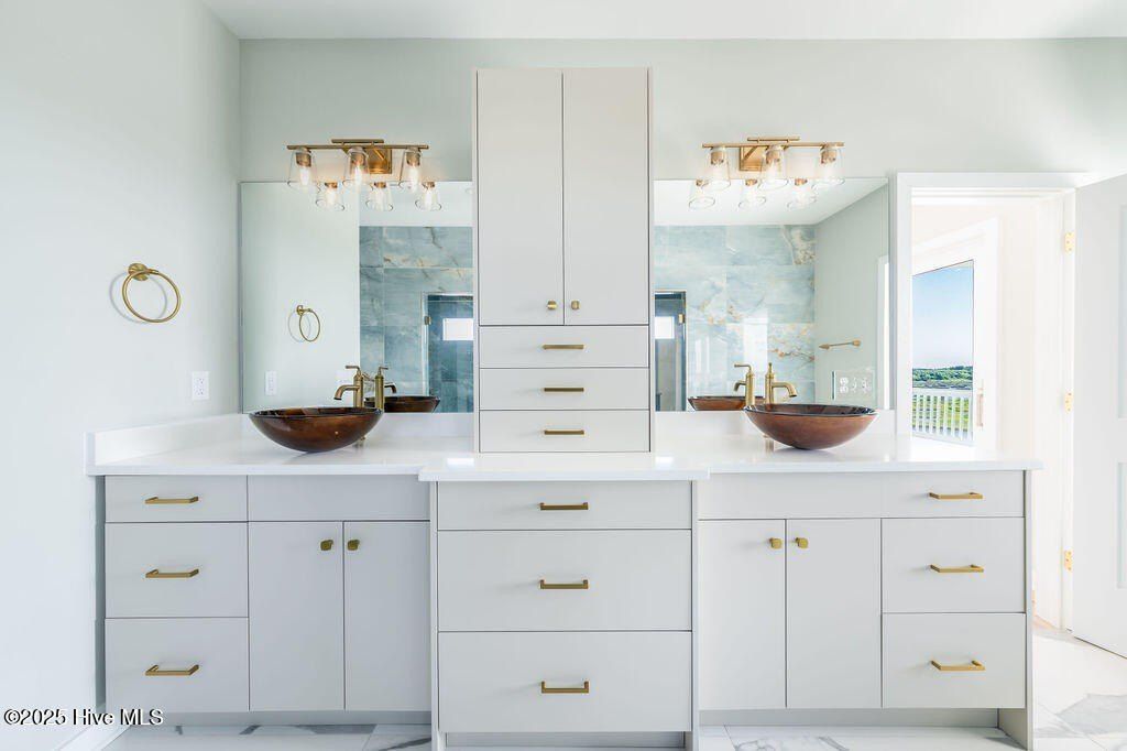 53 Sailview Drive. North Topsail Beach, NC 28460