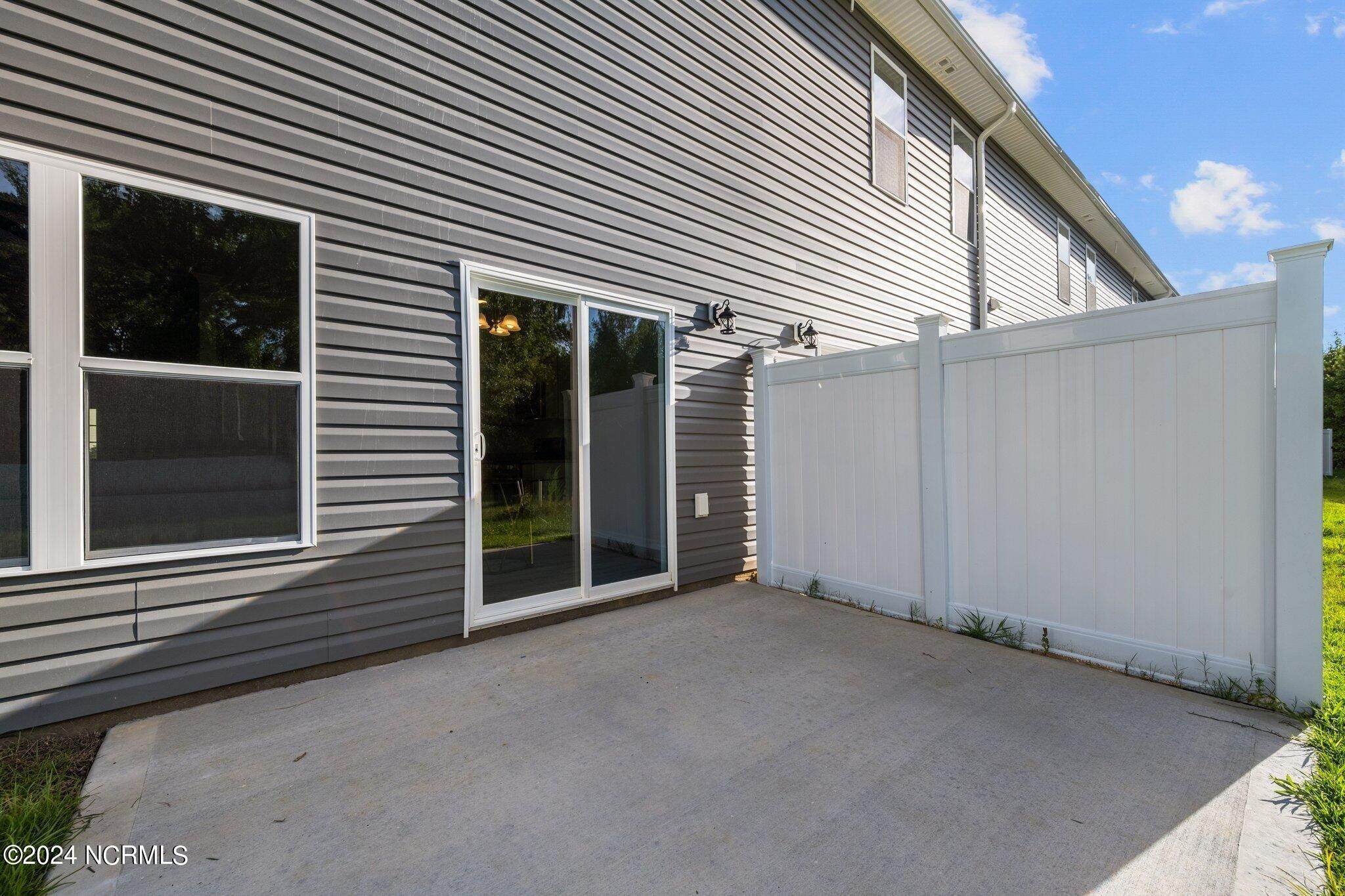 254 Winstead Loop. Richlands, NC 28574