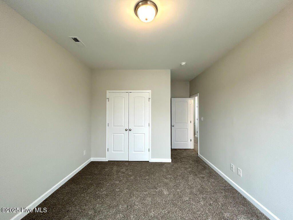 812 Hidden Bridge Drive. Jacksonville, NC 28546