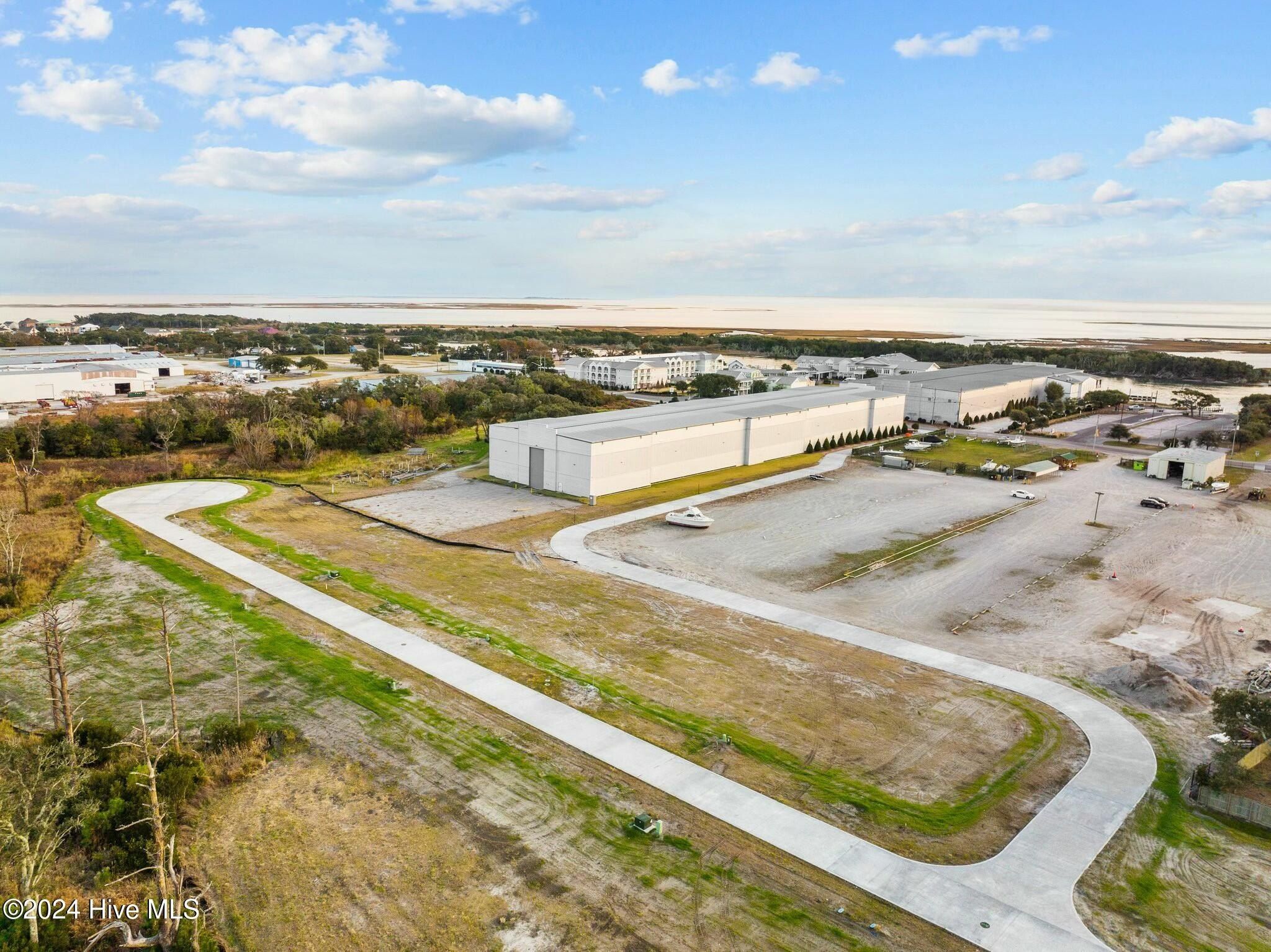 522 E Great Egret Way Lot 24. Beaufort, NC 28516