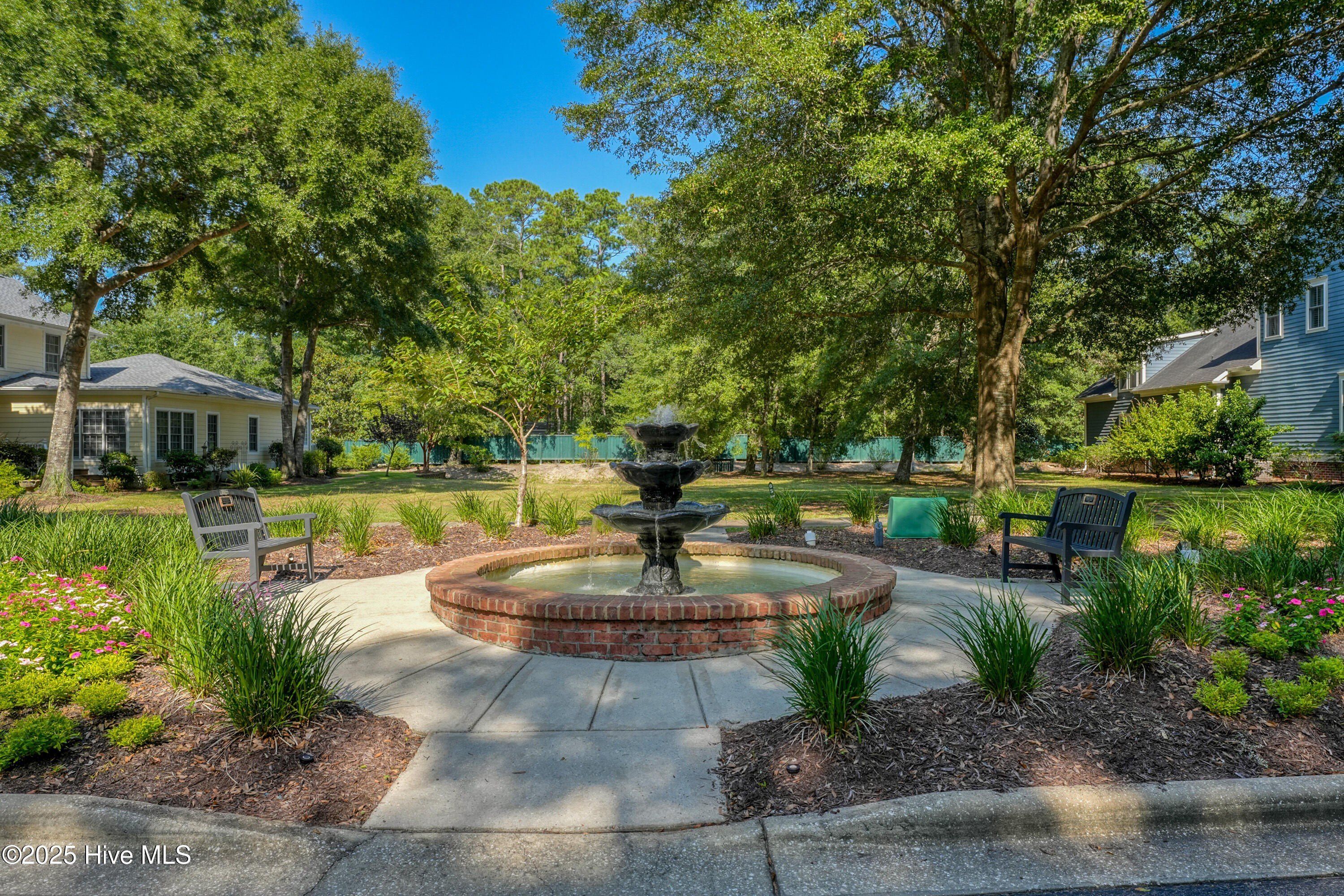 9152 E Lake Road. Calabash, NC 28467