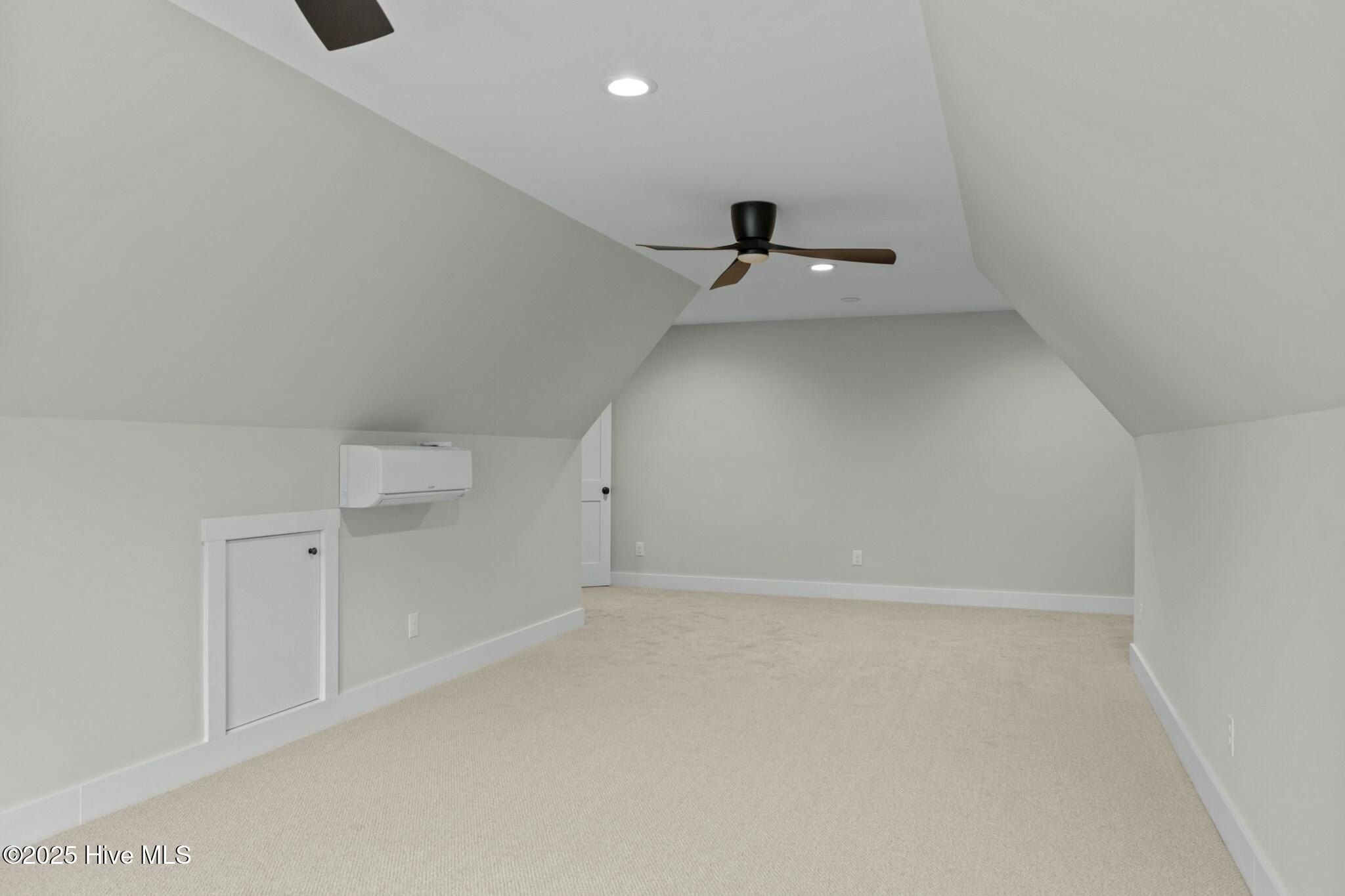 112 Indian Trail Lot 8. Beaufort, NC 28516