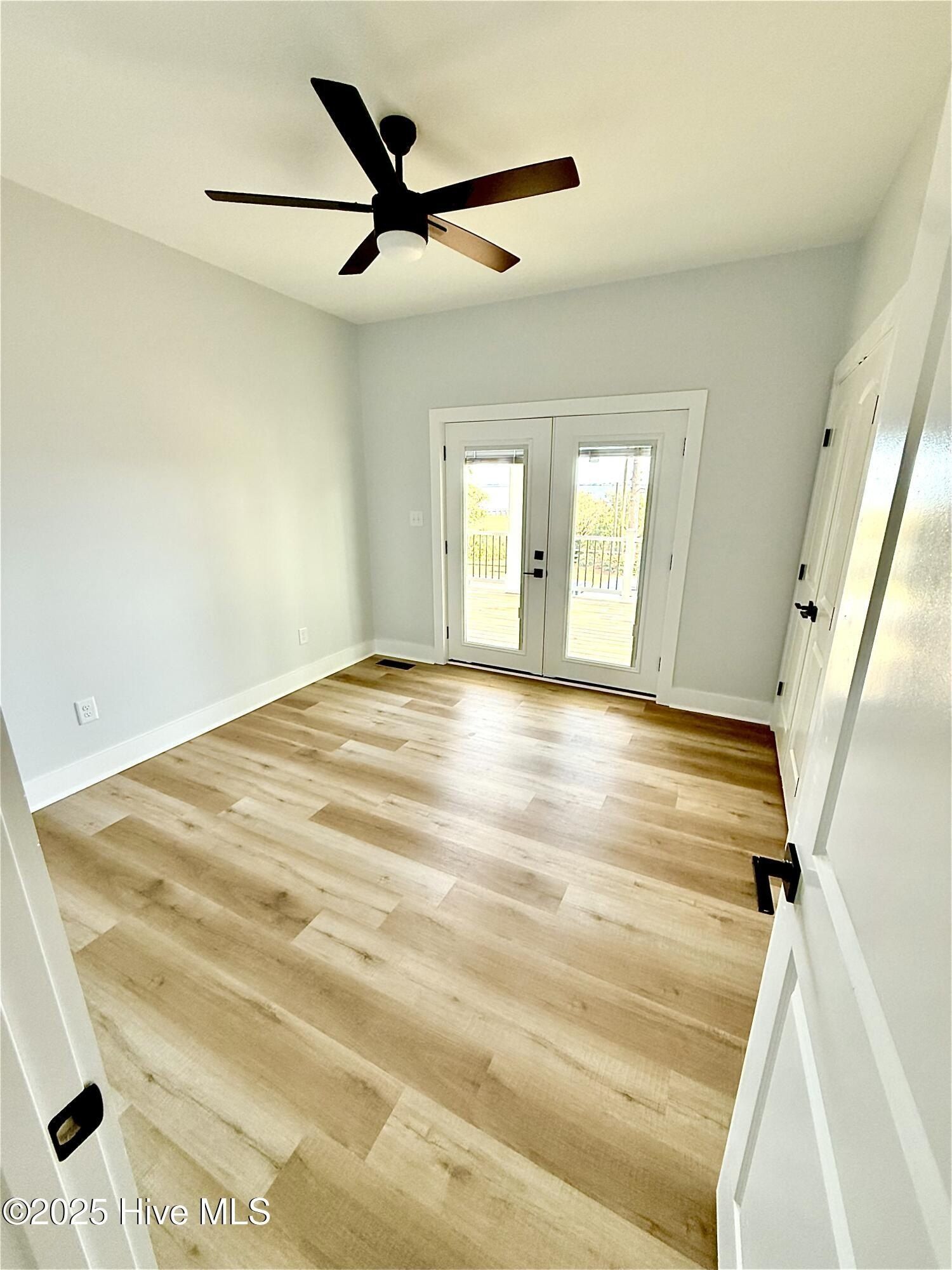 444 Pearson Circle. Newport, NC 28570