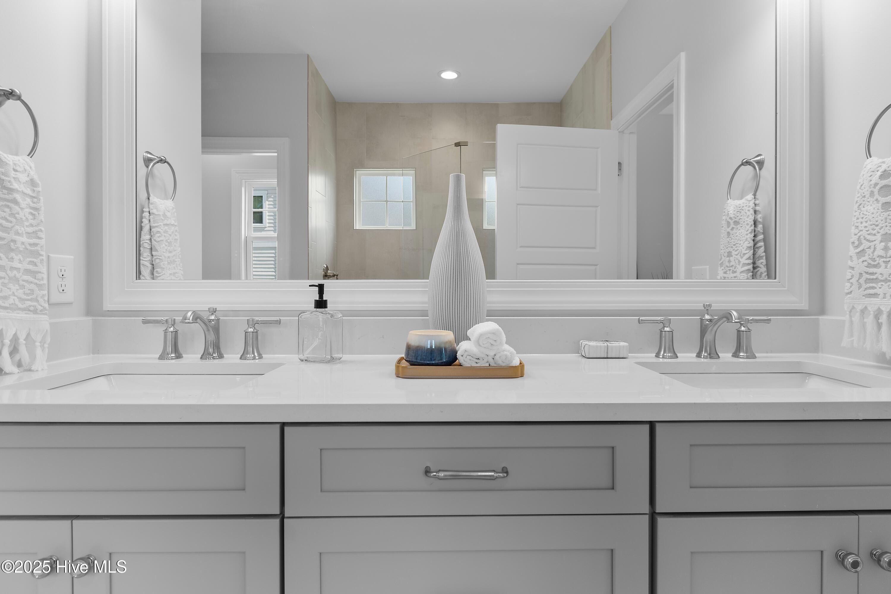 668 Breezewood Drive Se. Bolivia, NC 28422