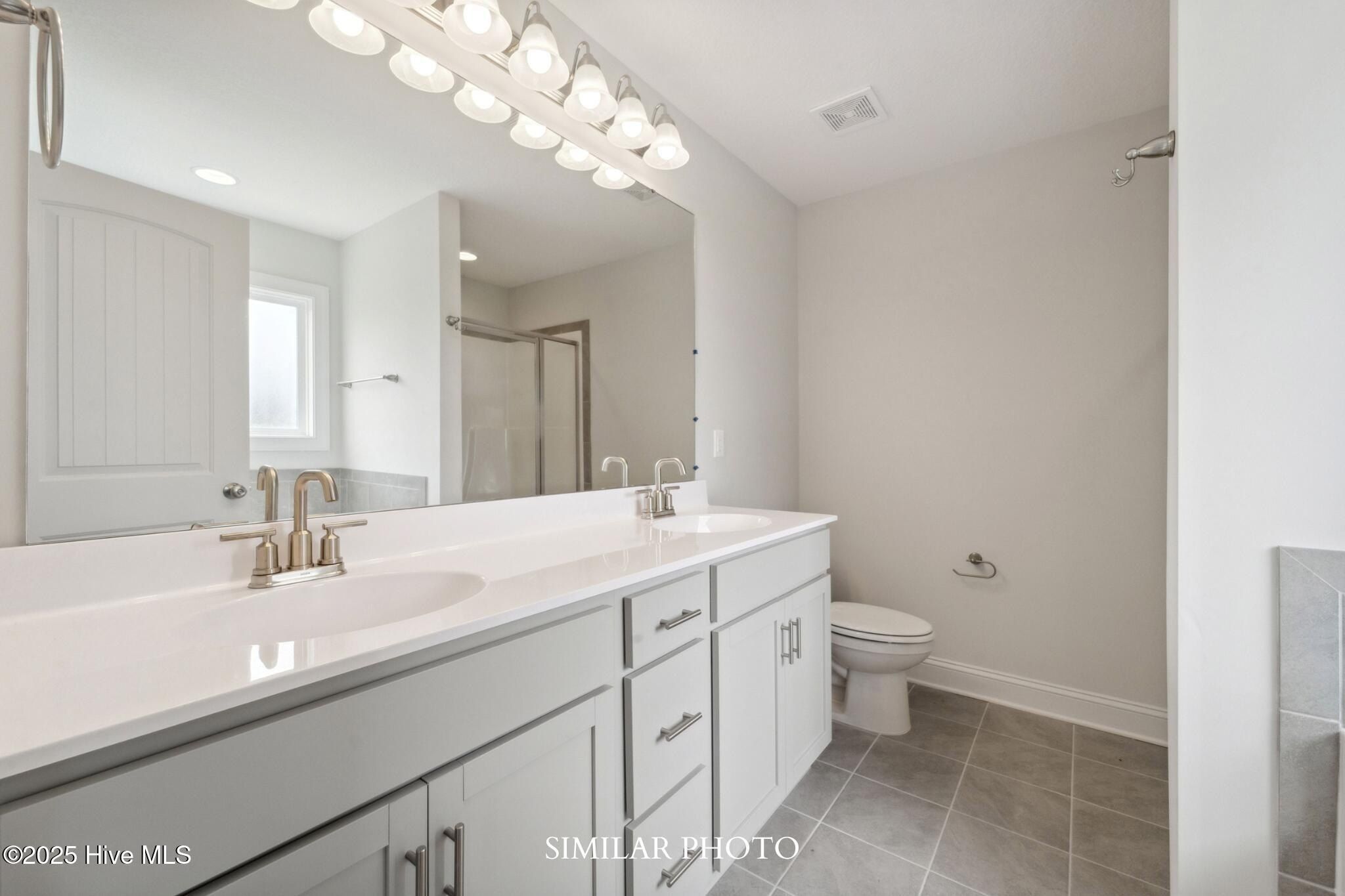 548 Appalachian Trail N. Jacksonville, NC 28546