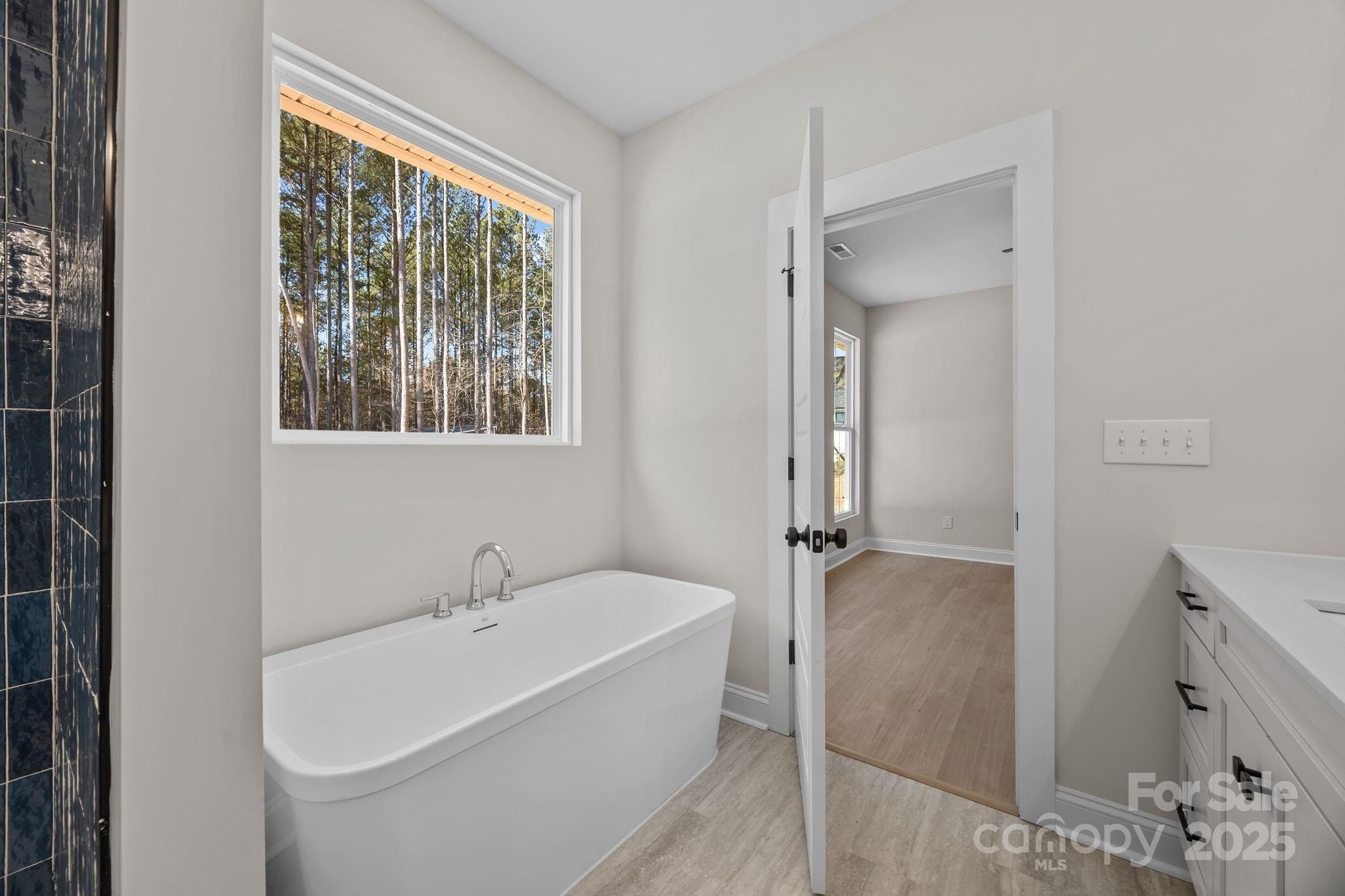 2319 Lee Lawing Road. Lincolnton, NC 28092