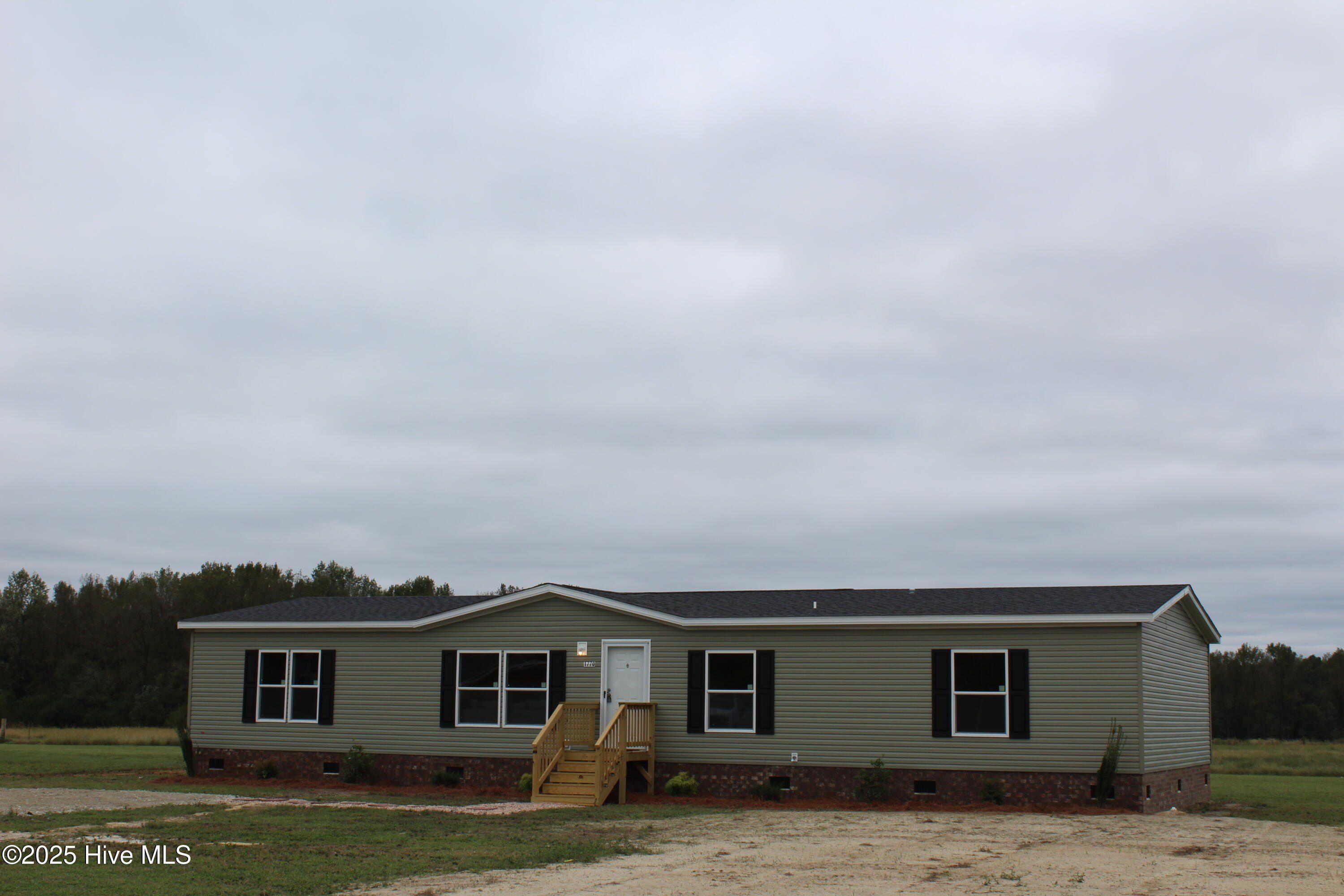 1770 Sarecta Road. Pink Hill, NC 28572