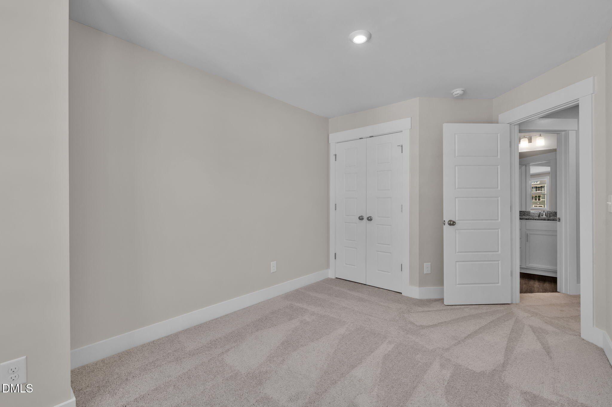 13 Blackthorn Lane. Durham, NC 27703