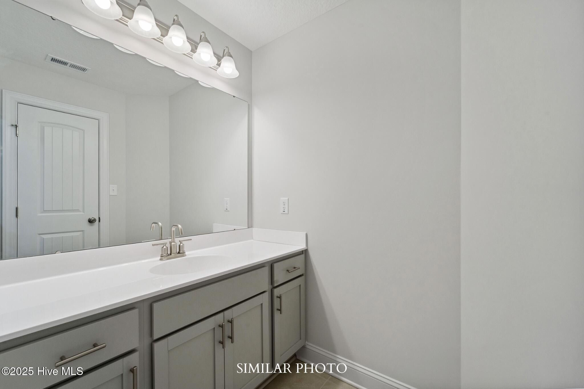 626 Indigo Johnston Drive. Jacksonville, NC 28546