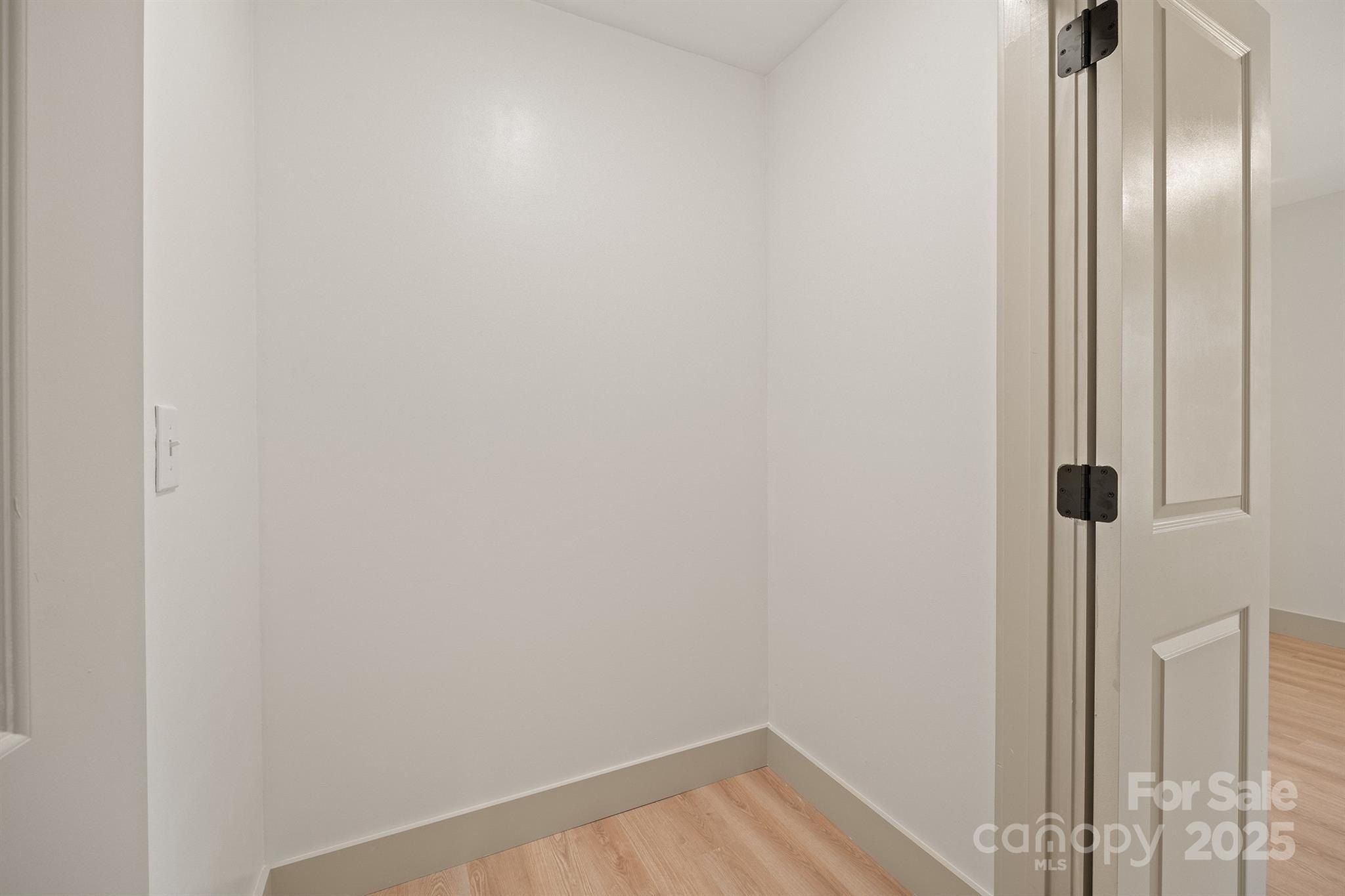 503 W 12Th Street. Newton, NC 28658