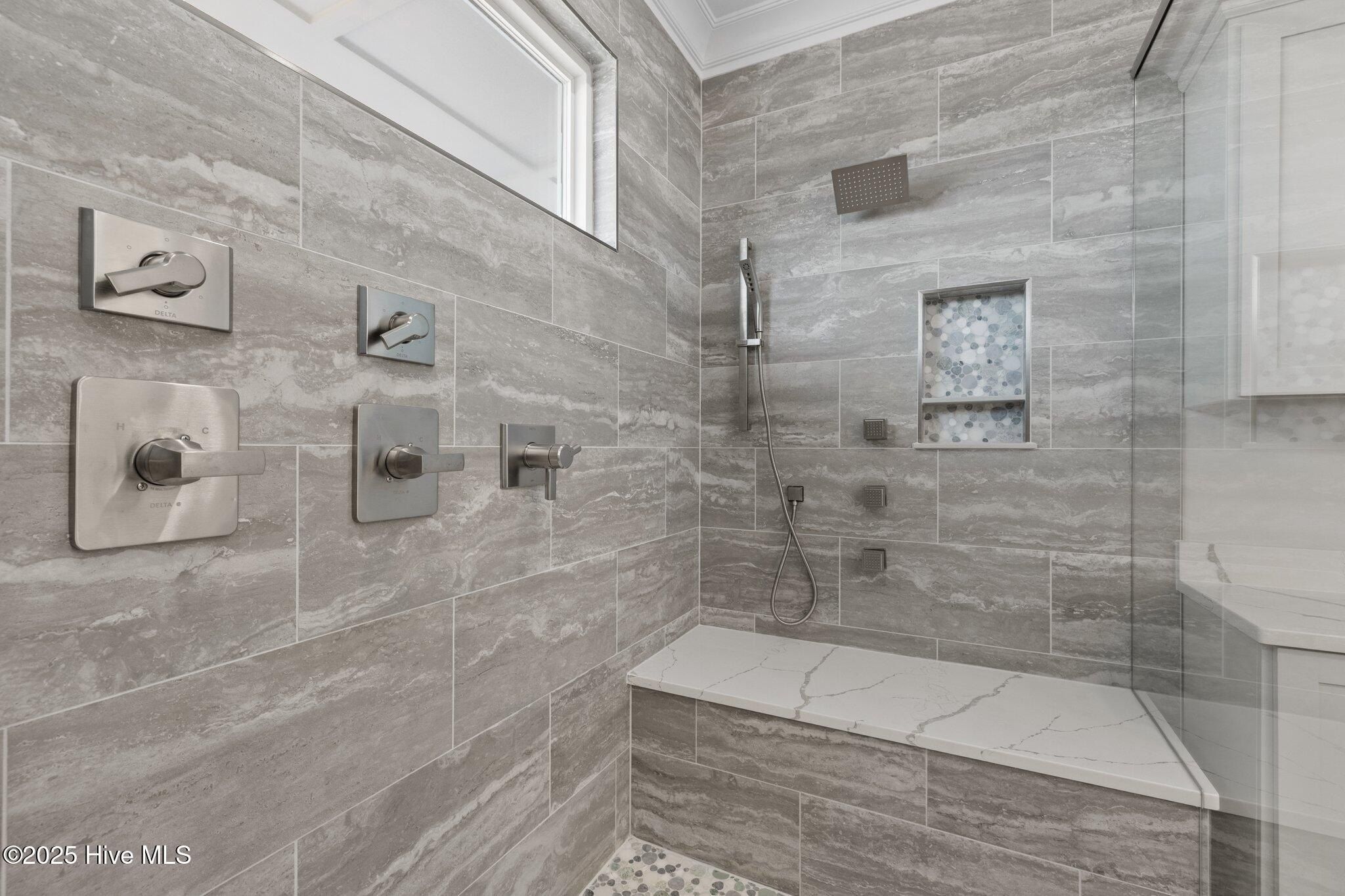 105 Roosevelt Drive Lot 2. Pine Knoll Shores, NC 28512