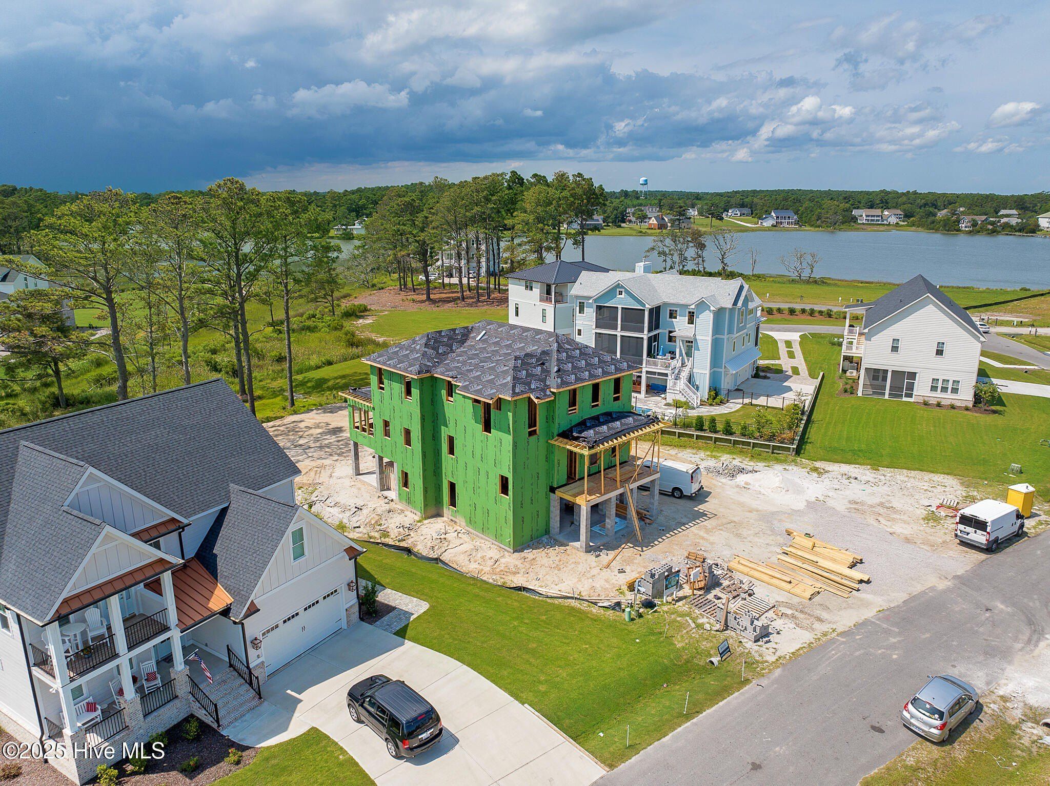 535 Sheldrake Court. Beaufort, NC 28516