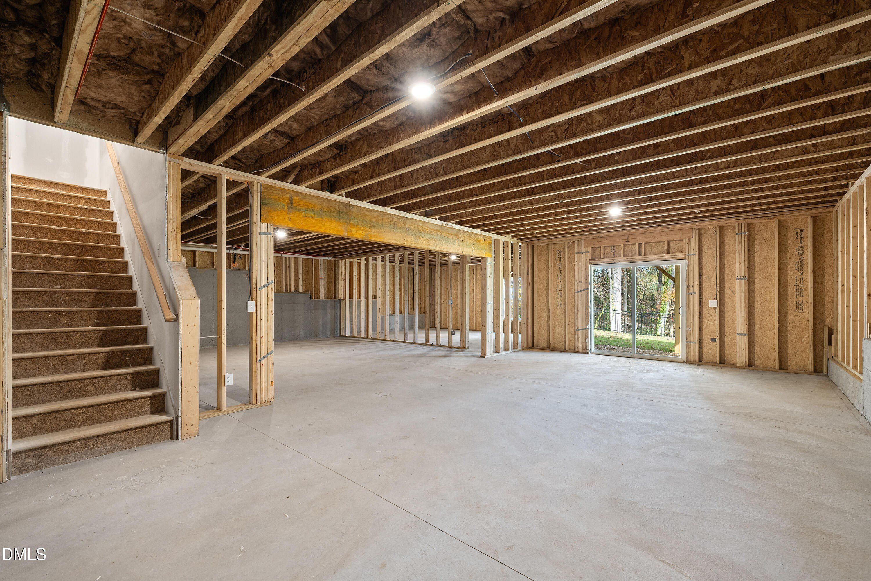 902 Sw Maynard Road. Cary, NC 27511