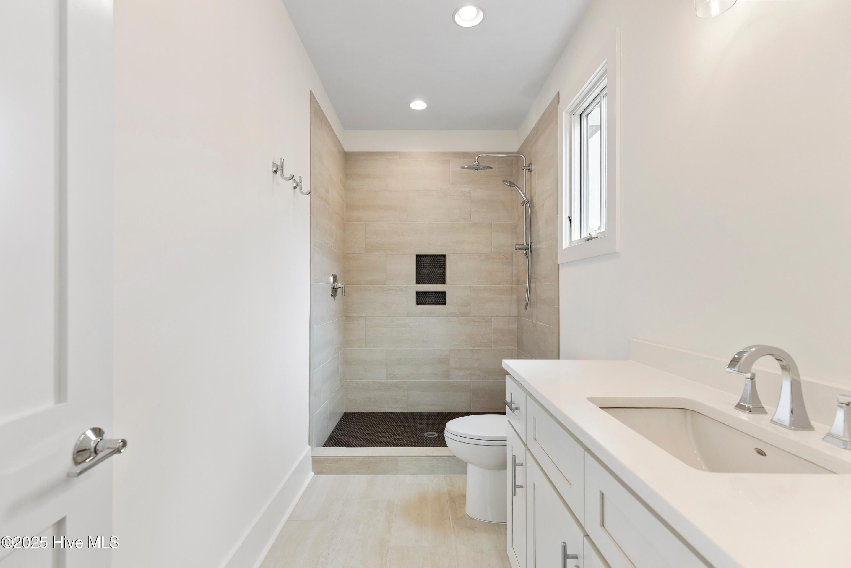 5312 Hanahan Drive. Wilmington, NC 28403