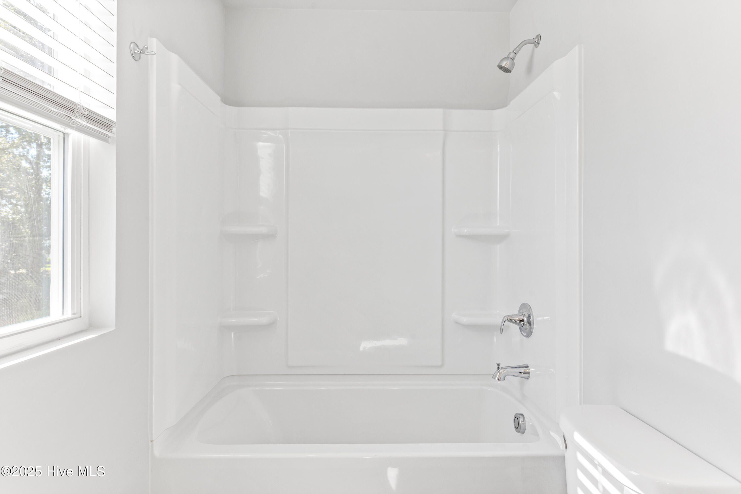 605 S Squires Run Lane Lot 44. Richlands, NC 28574