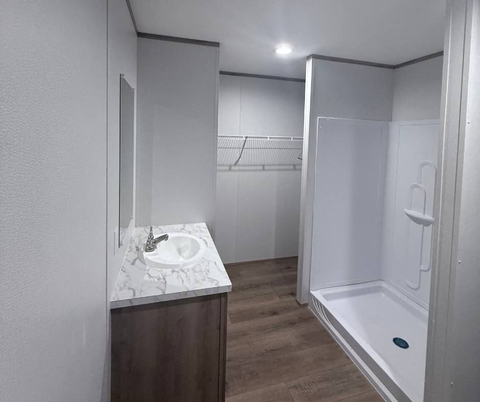 207  Theresa Ln. Jacksonville, NC 28540