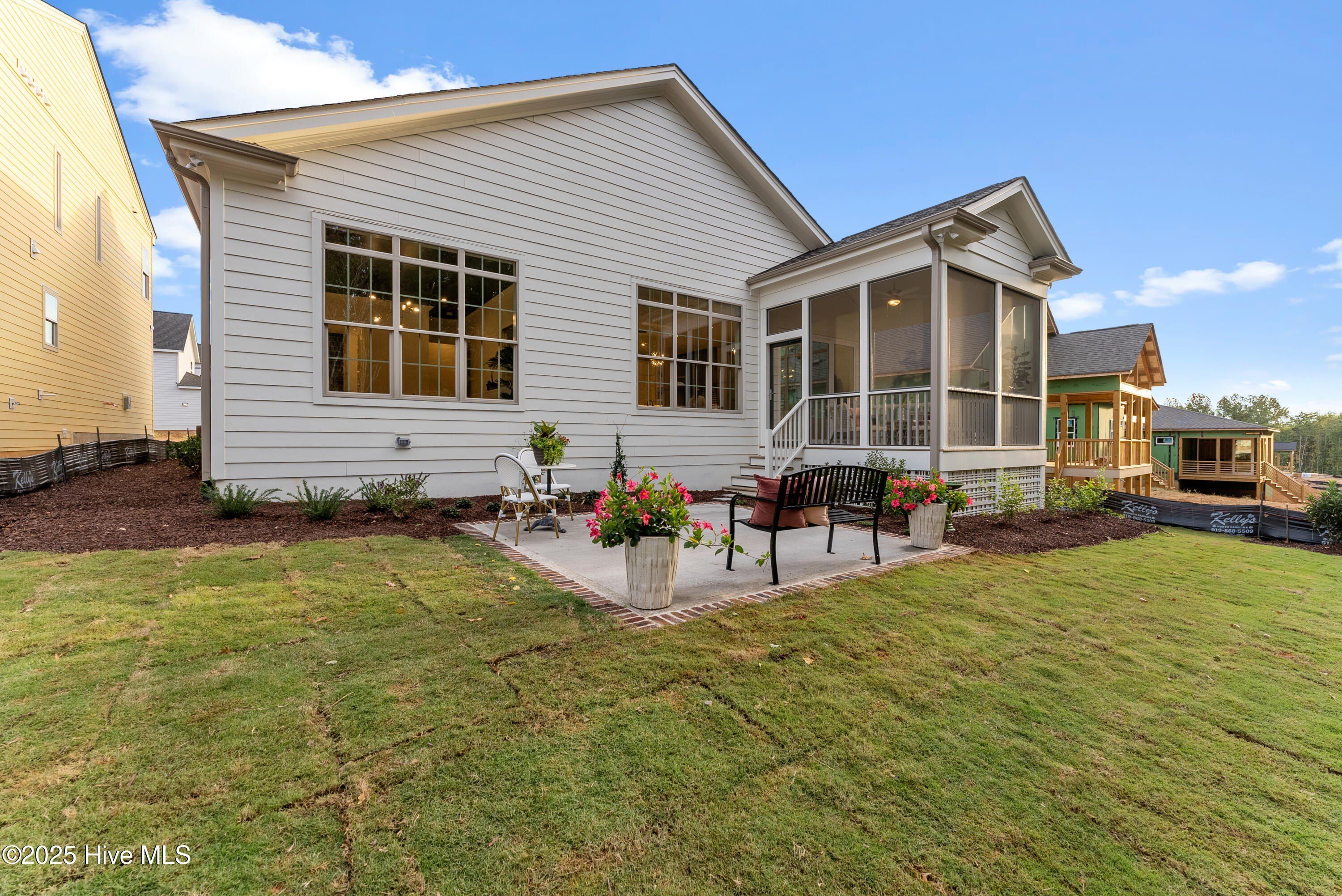 152 Coventry Court. New Bern, NC 28562