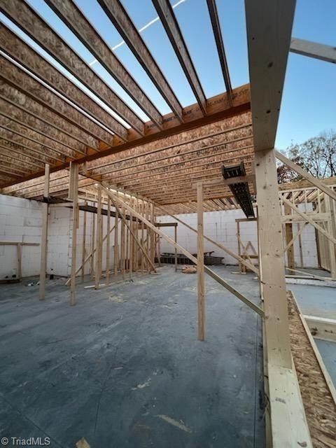 108 Sprucewood Court. Archdale, NC 27263