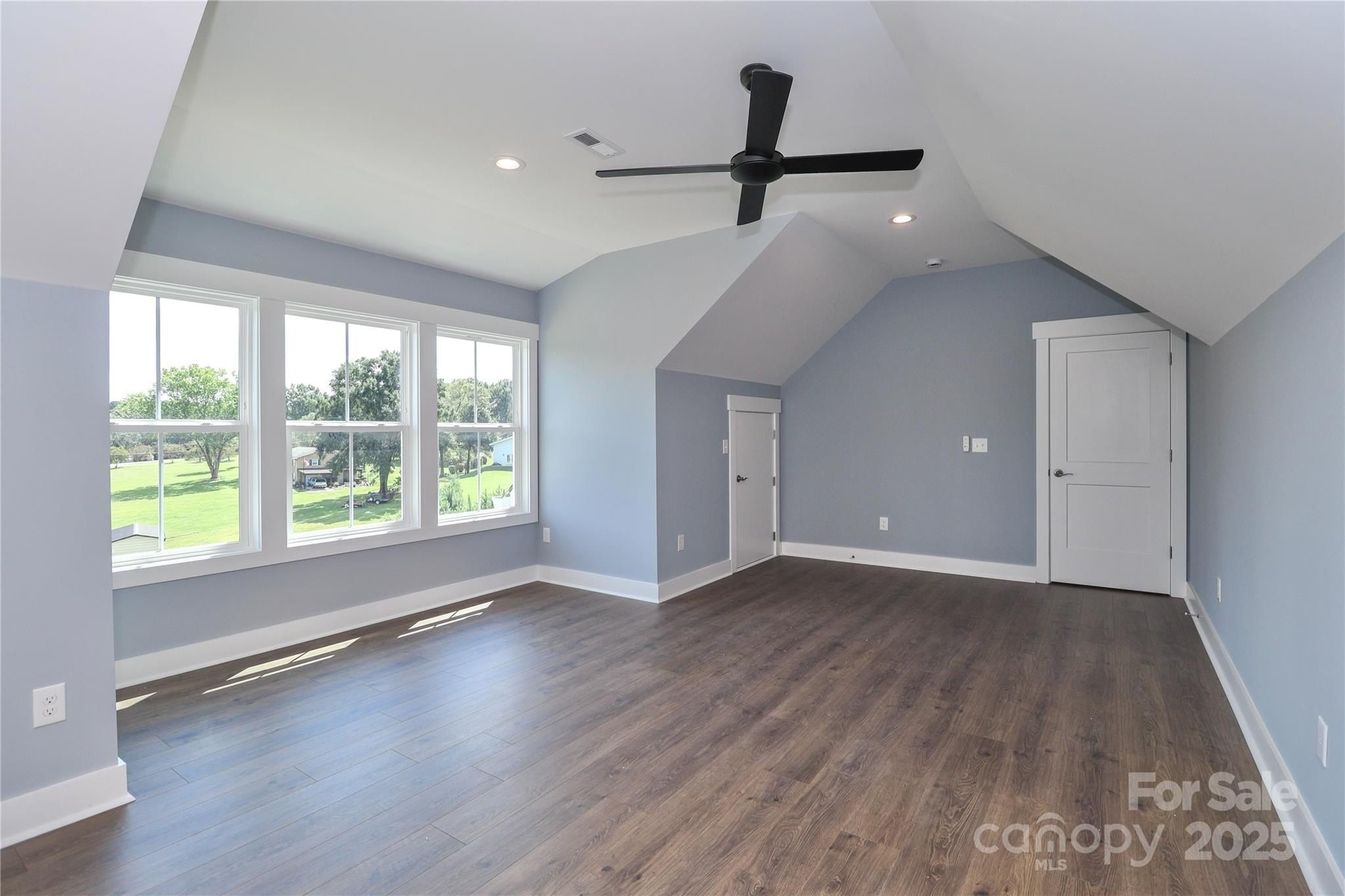 4265 Candlewood Drive. Sherrills Ford, NC 28673