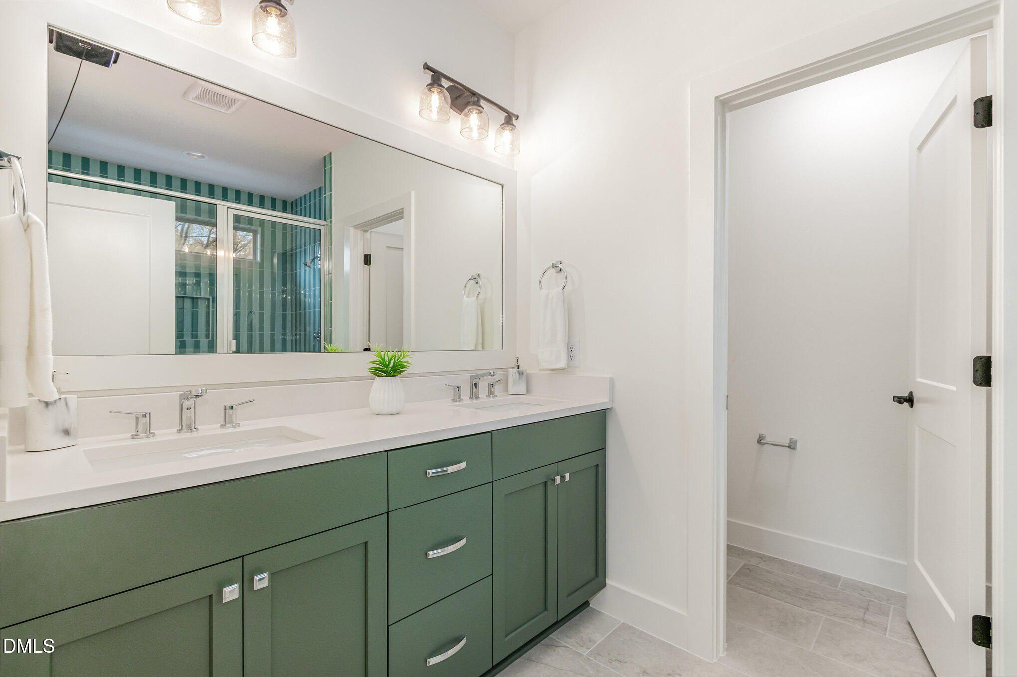 2306 Broad Street. Durham, NC 27704