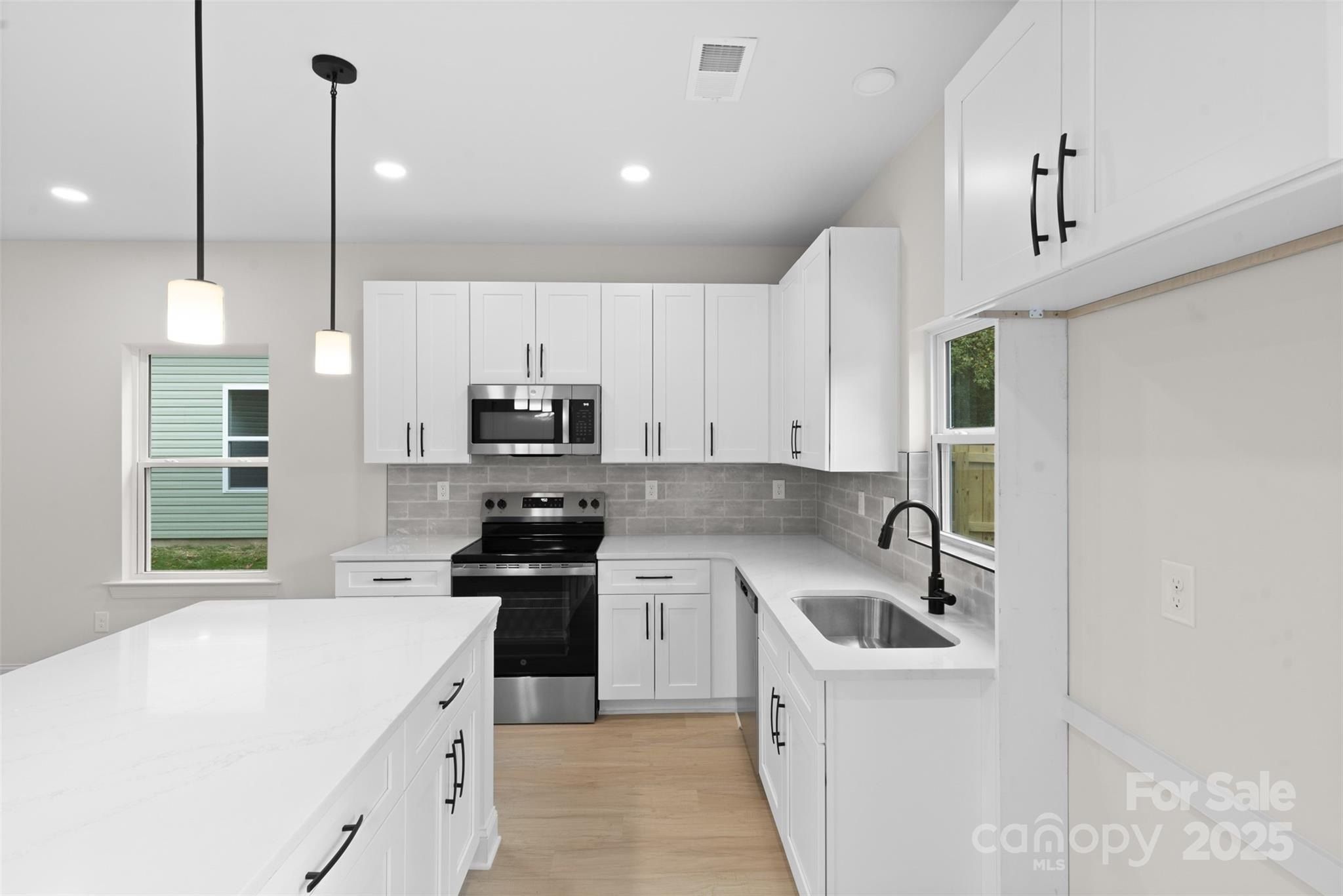 7801 Casa Loma Road. Charlotte, NC 28269