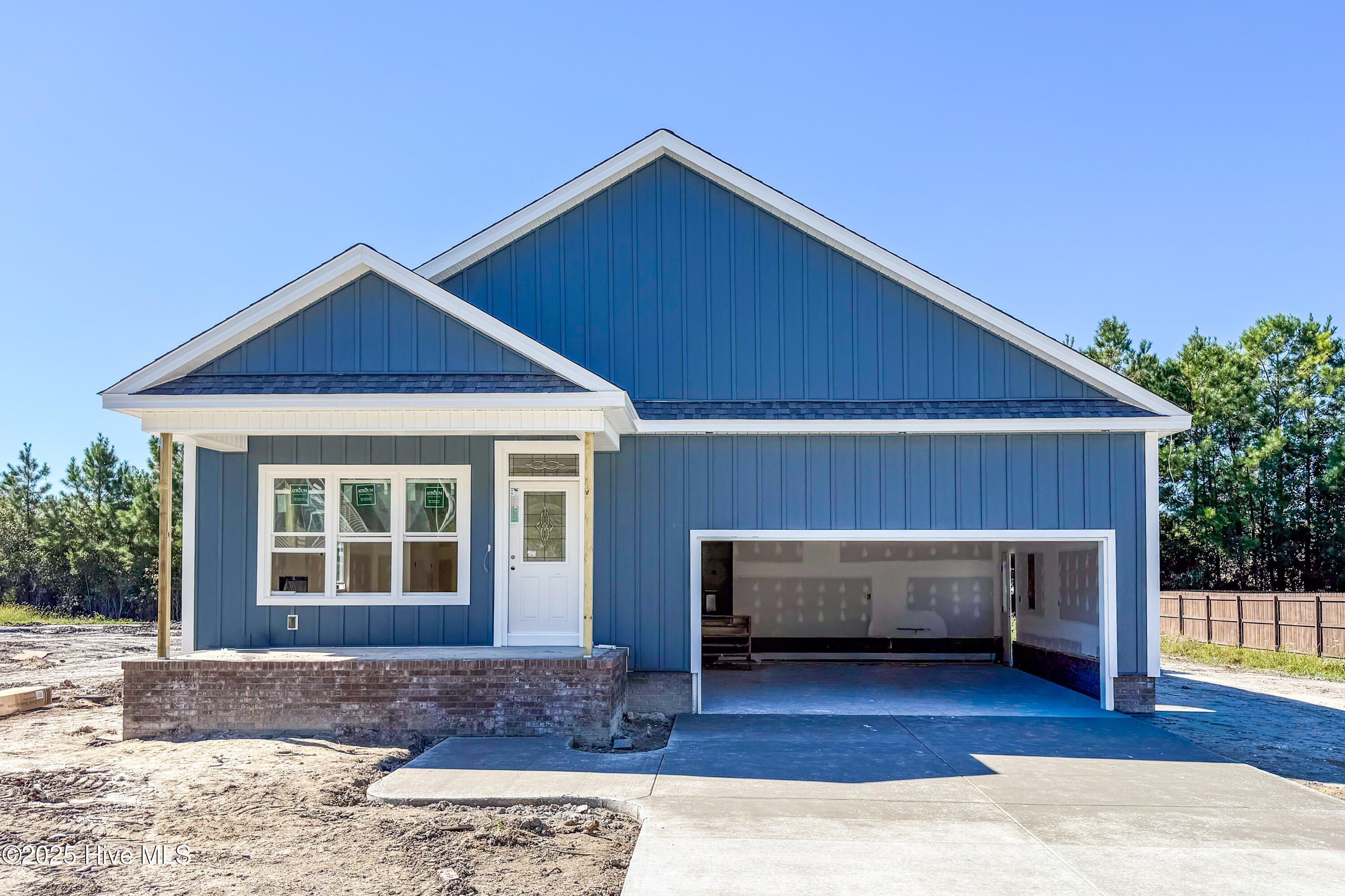 143 Laura Drive. New Bern, NC 28562