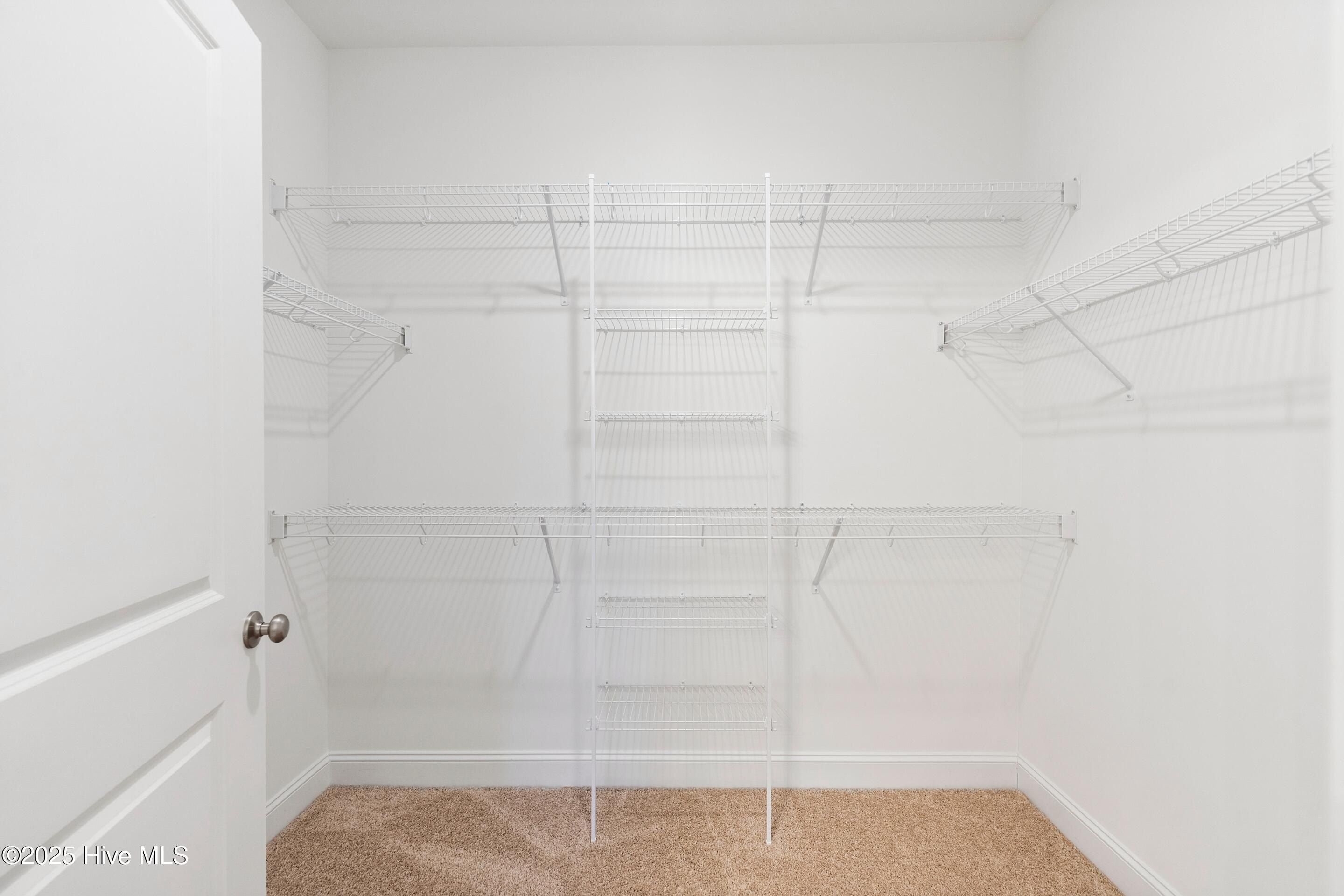 822 Red Sky Drive Ne. Winnabow, NC 28479