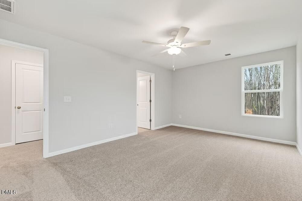 453 Hallingsfield Way. Zebulon, NC 27597