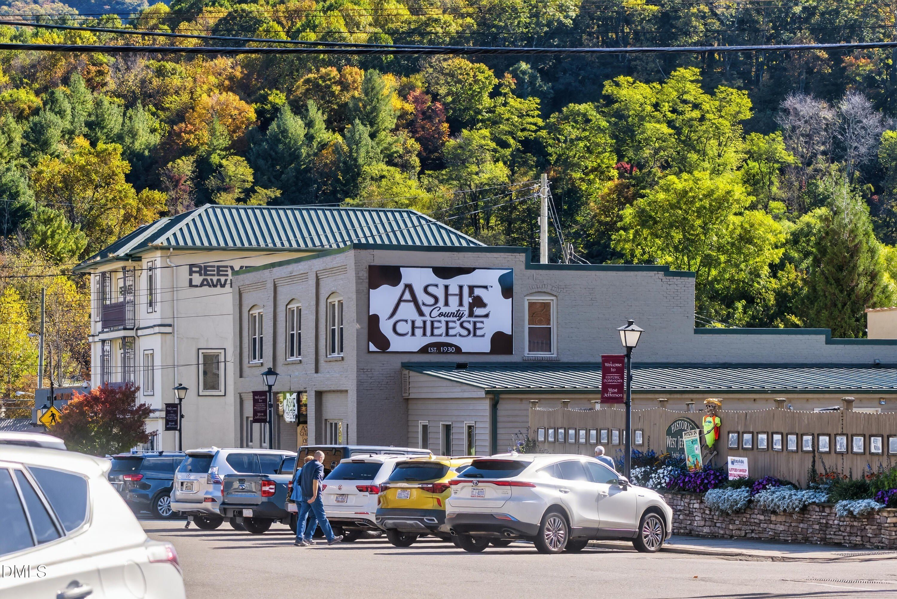 262 River Landing Way. Lansing, NC 28643