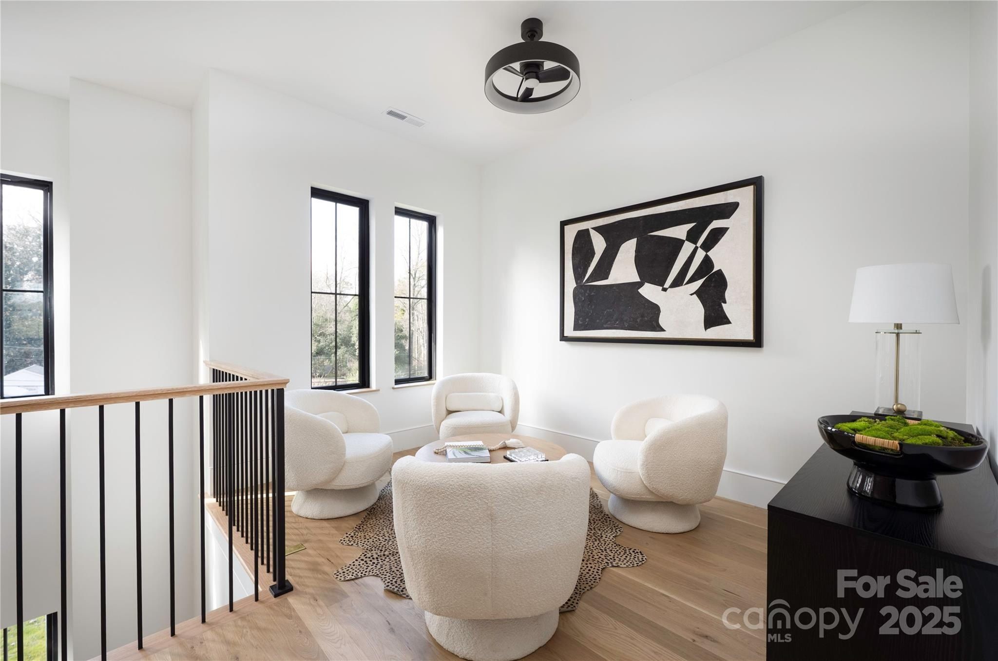 4041 Hiddenbrook Drive. Charlotte, NC 28205