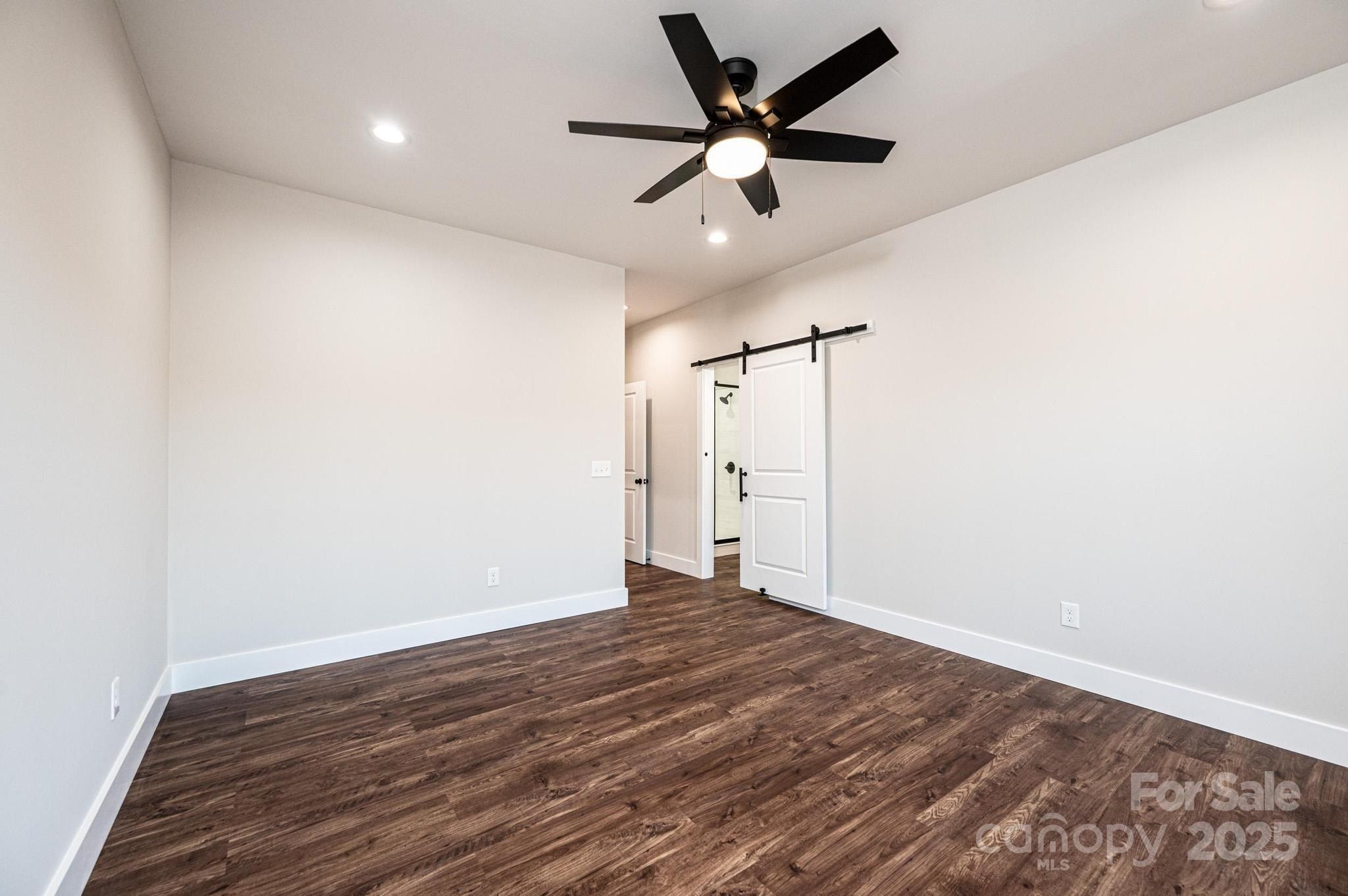 518 Park Way Ne. Lenoir, NC 28645