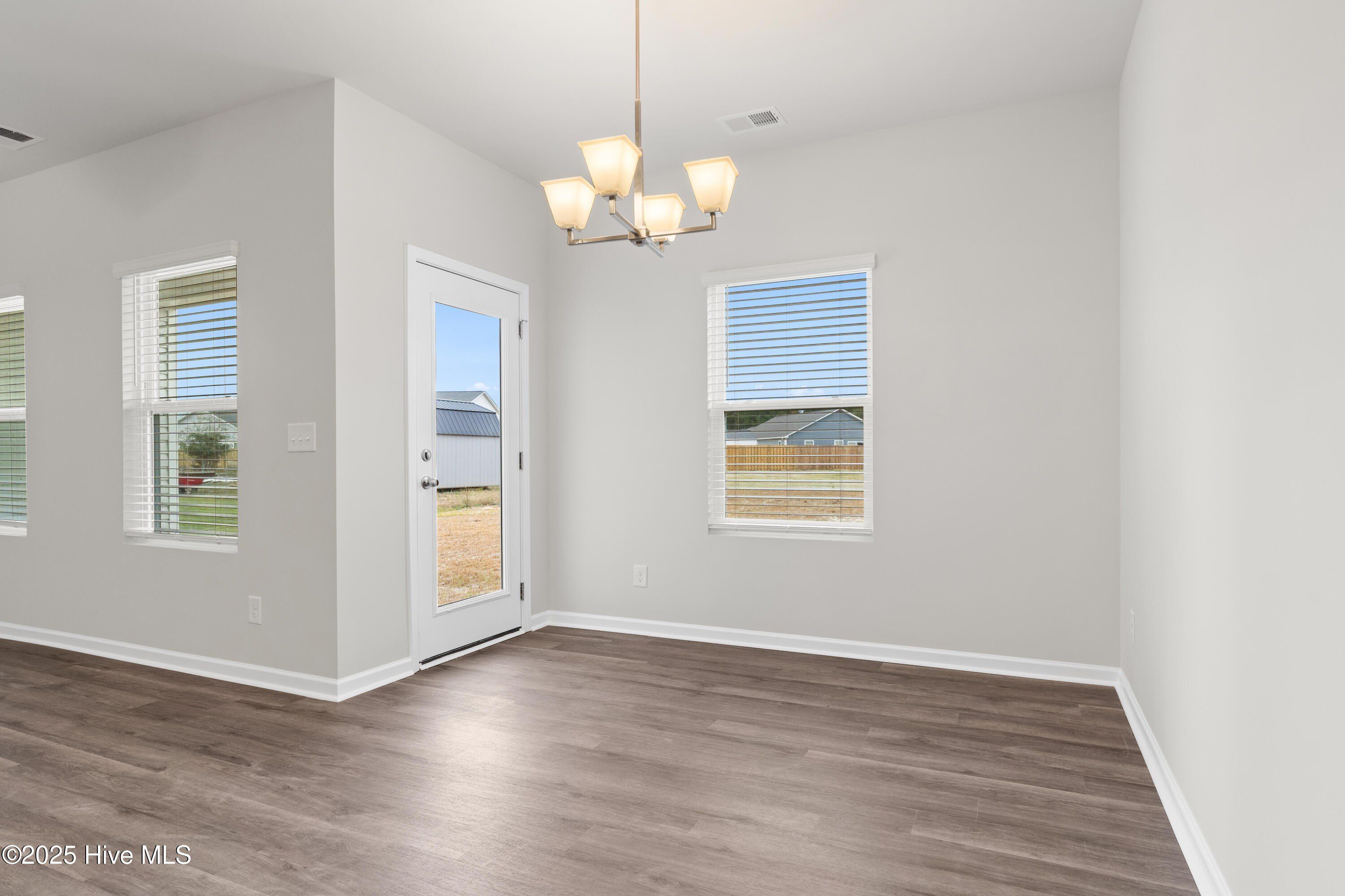 3075 Cape Point Ln Sw. Supply, NC 28462