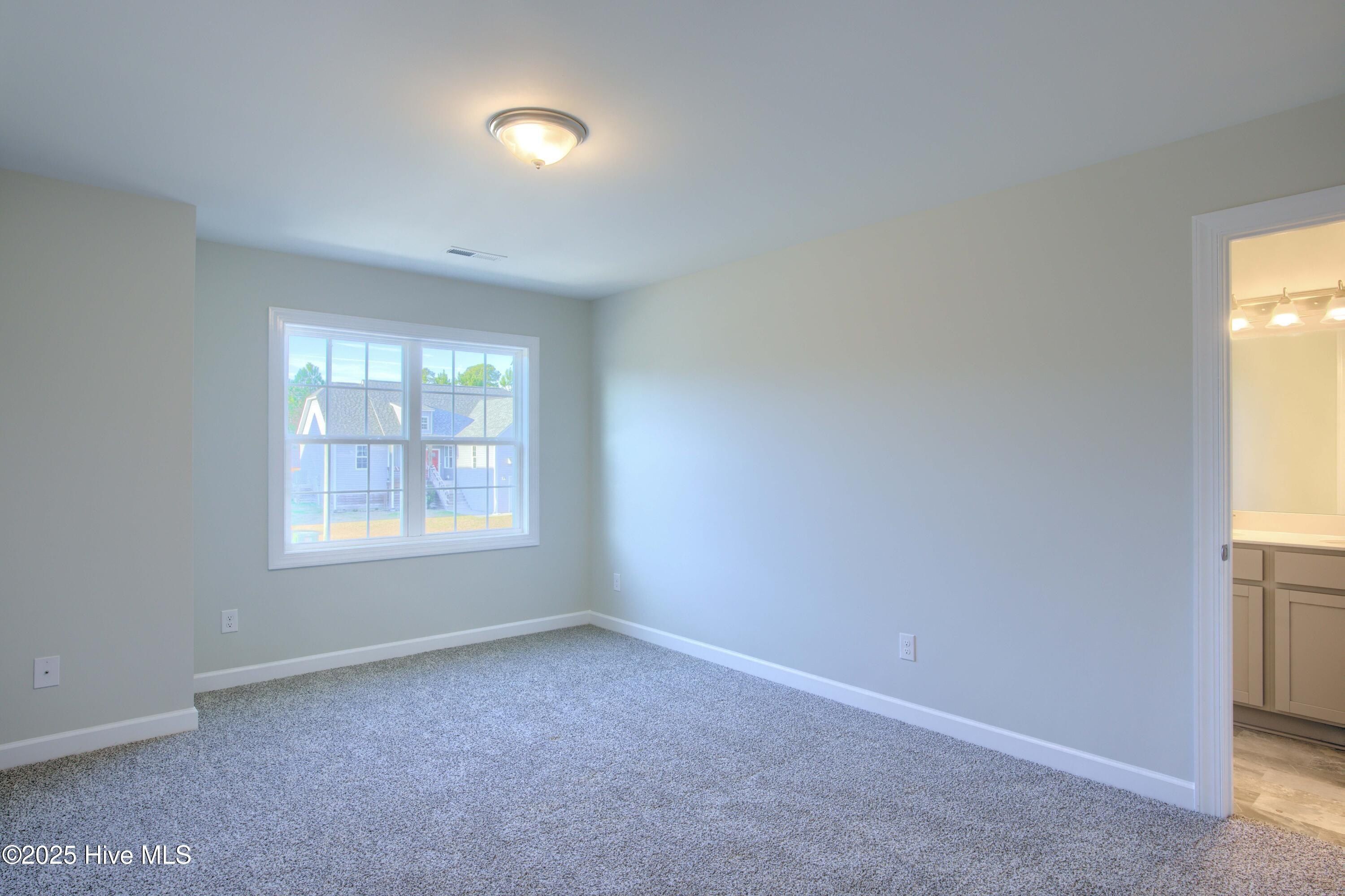 713 Jasmine Lane. Jacksonville, NC 28546