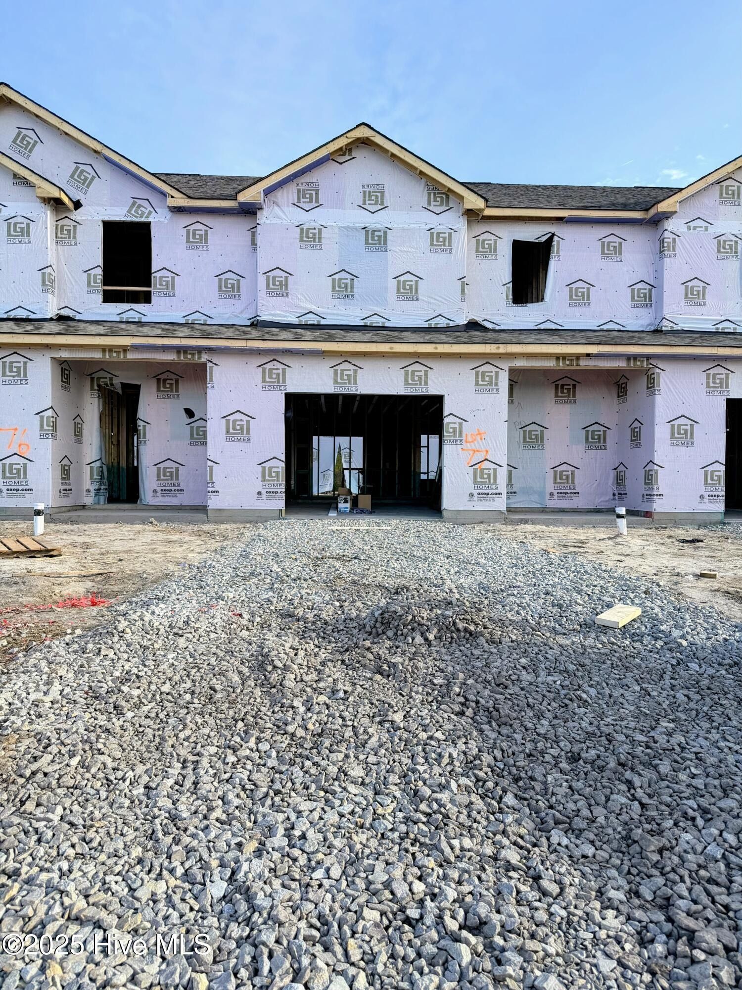 93 Commons View Drive. Hampstead, NC 28443