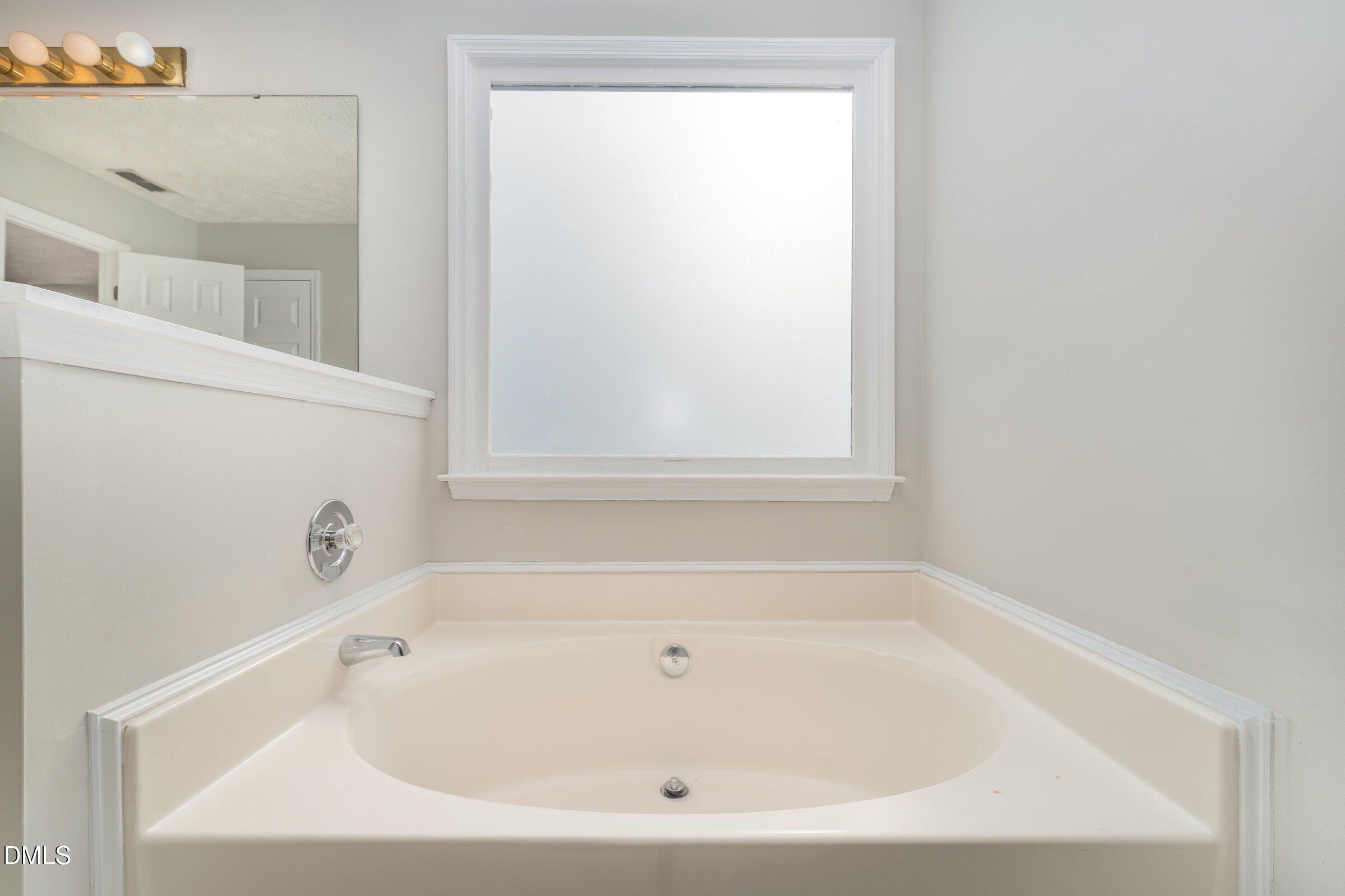 1908 Daphne Circle. Fayetteville, NC 28304