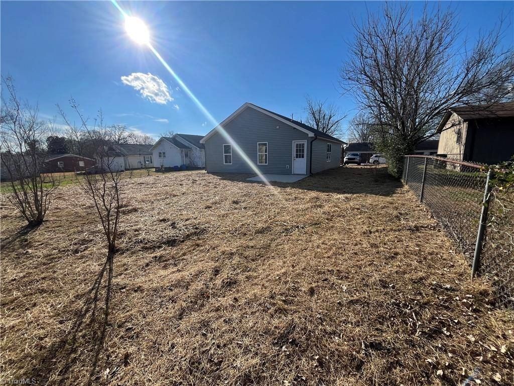 707 Trotter Street. Thomasville, NC 27360