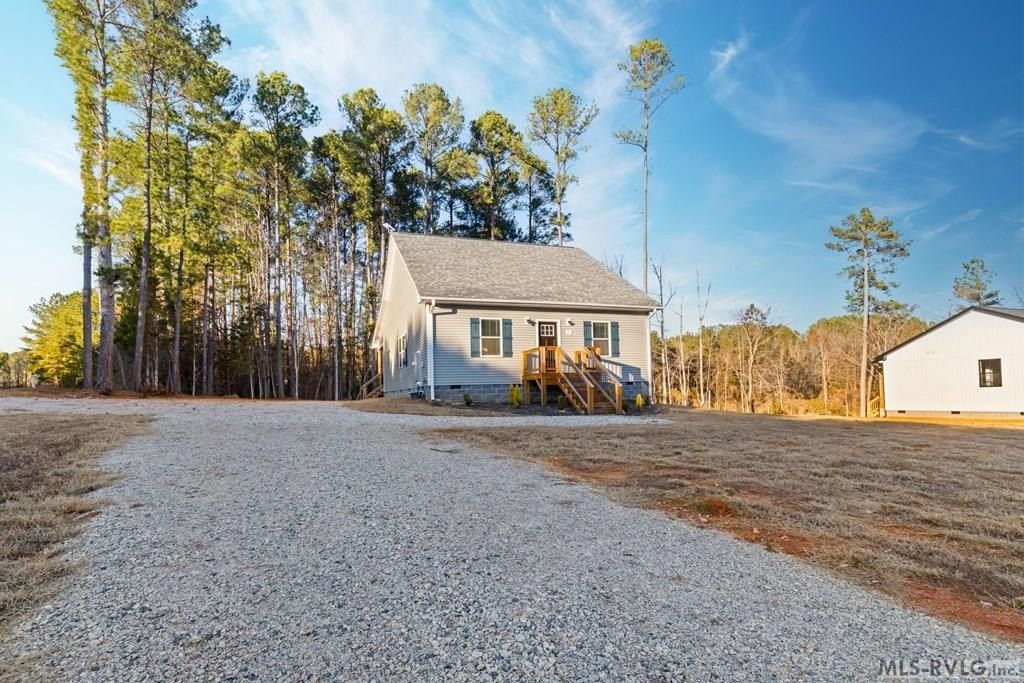 101 Ali Circle. Macon, NC 27551