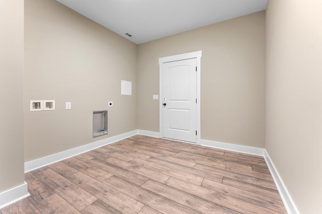 29 Autumn Trail. Franklin, NC 28734