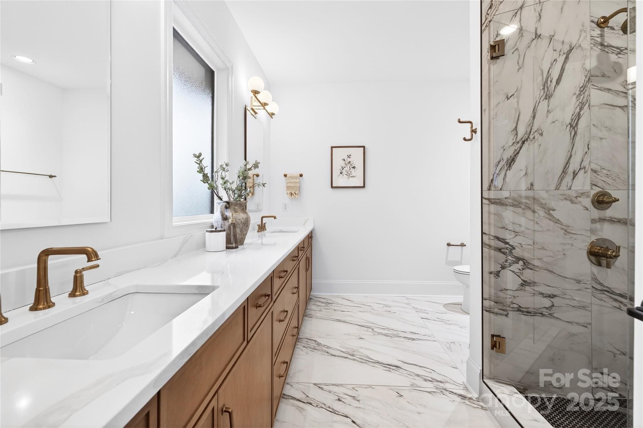 1014 E 19Th Street. Charlotte, NC 28205