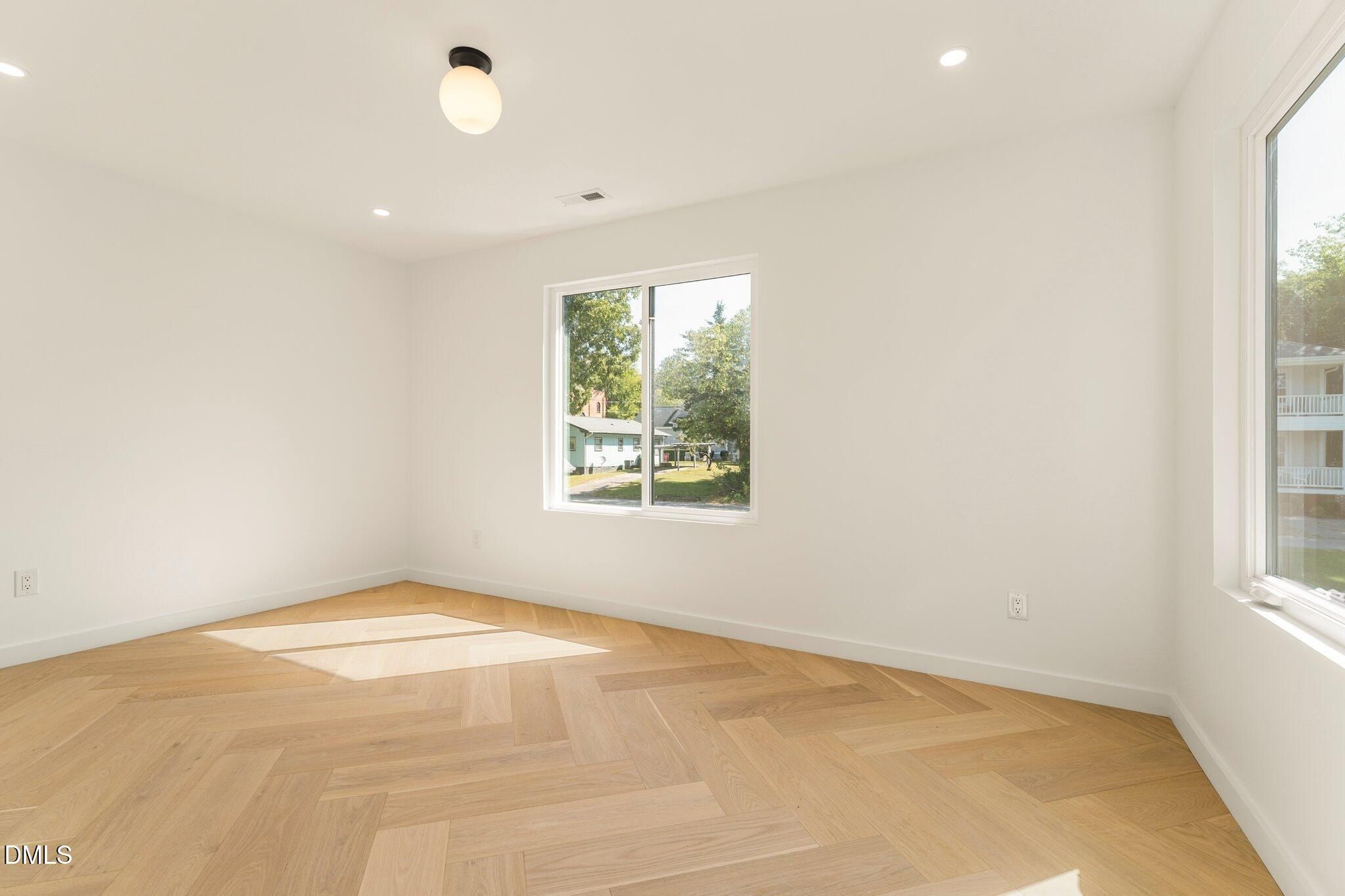 409 Alston Street. Raleigh, NC 27601