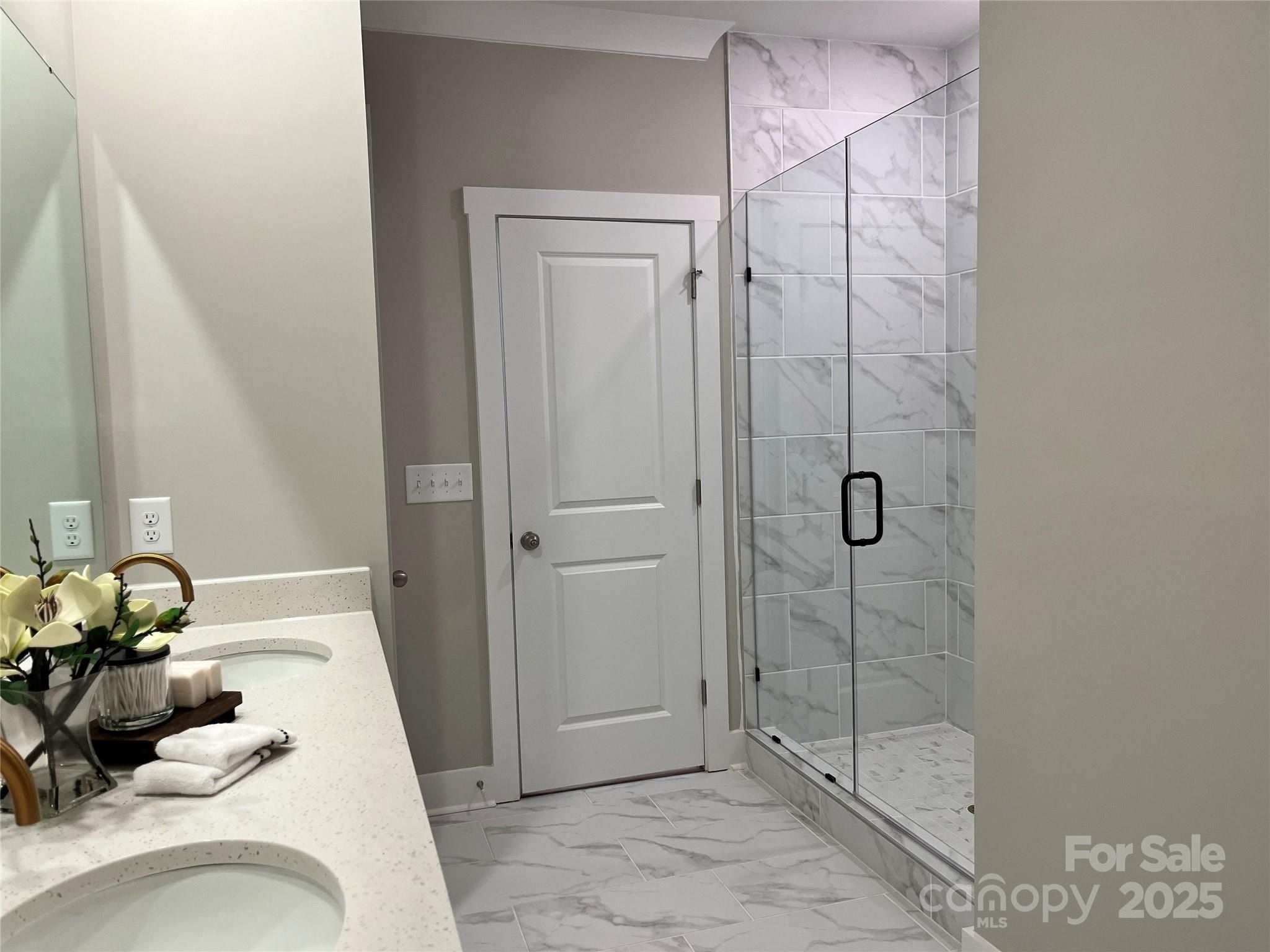 1080 Mapletree Lane. Indian Trail, NC 28079