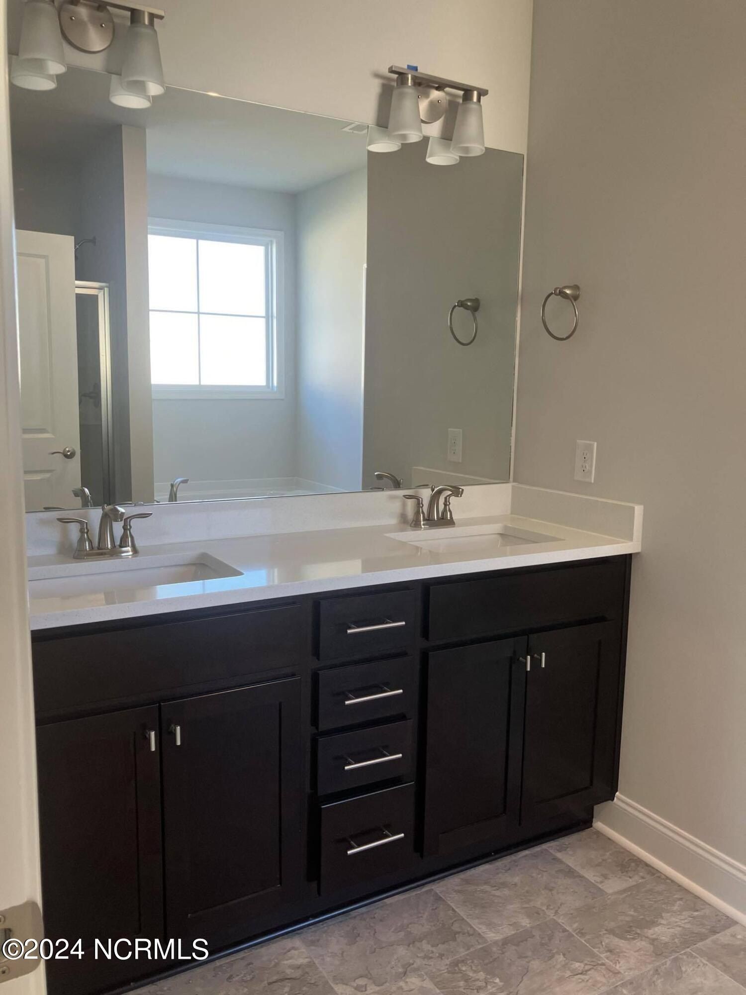 1306 Caracara Drive. New Bern, NC 28560