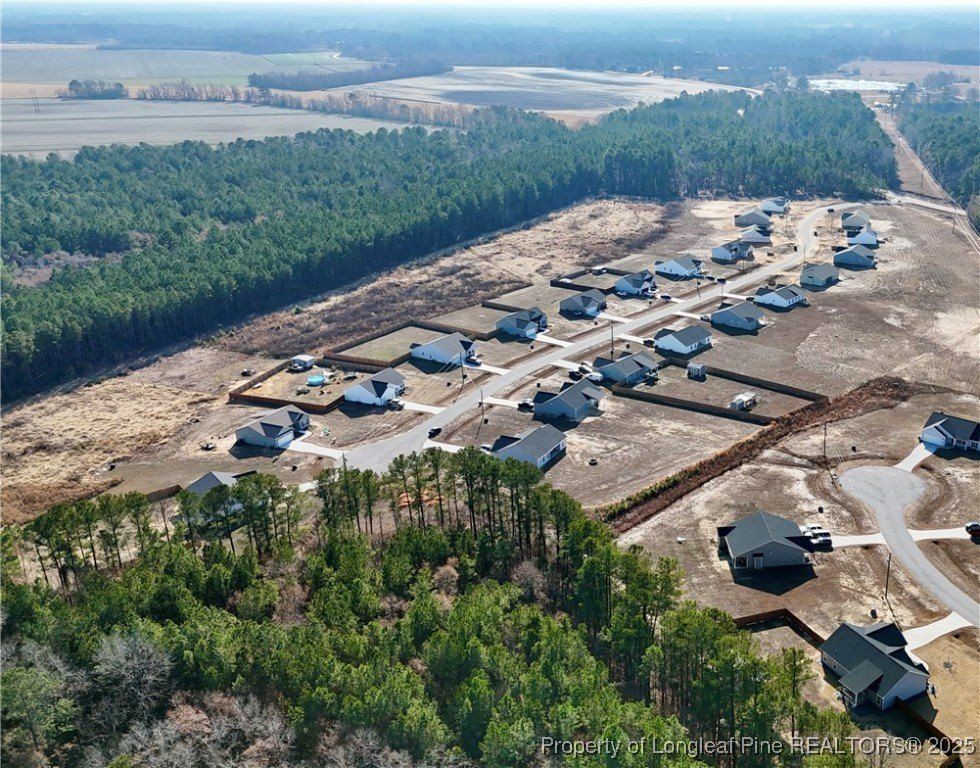 72 Orchard Lane. Parkton, NC 28371