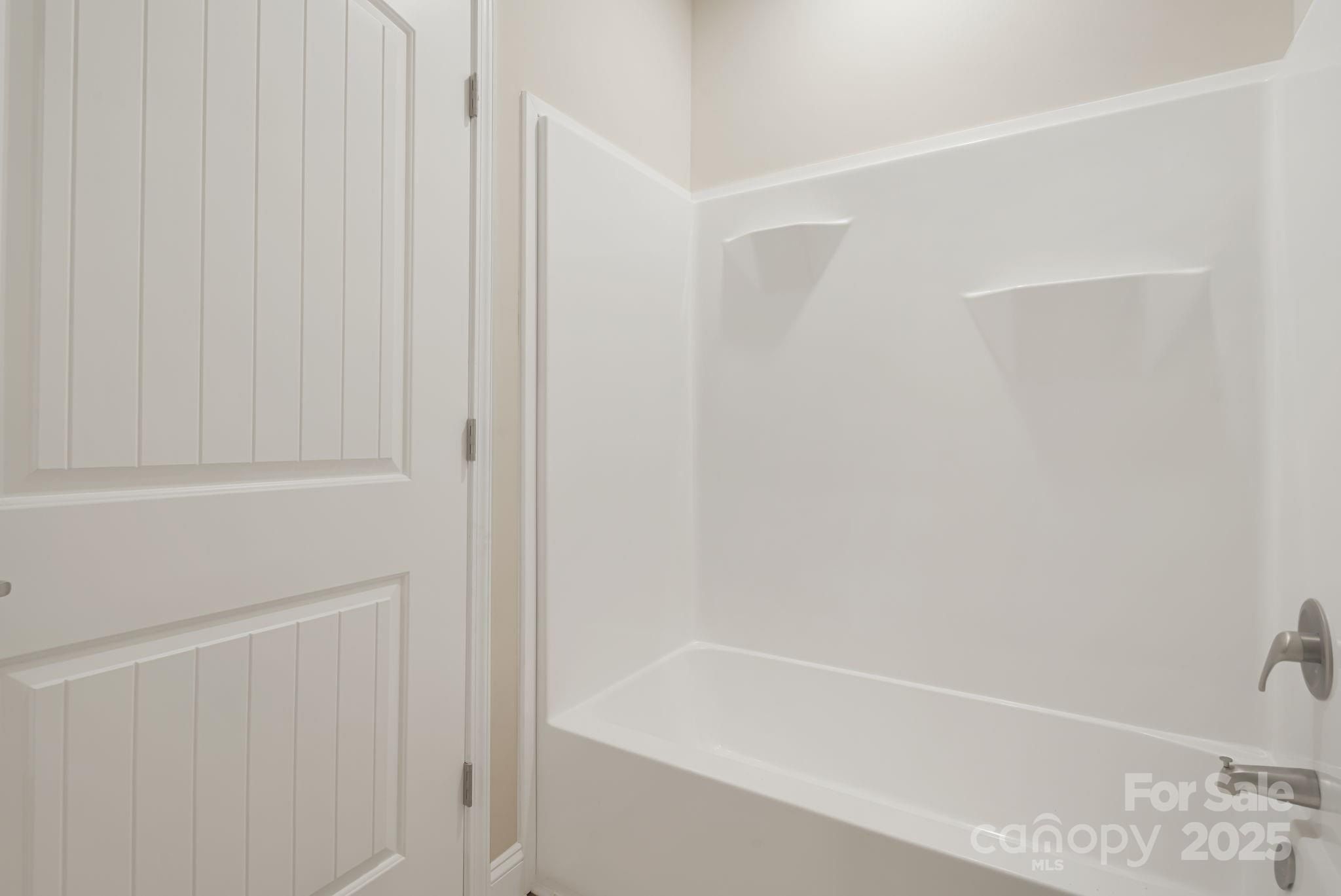 133 Park Ridge Avenue. Swannanoa, NC 28778