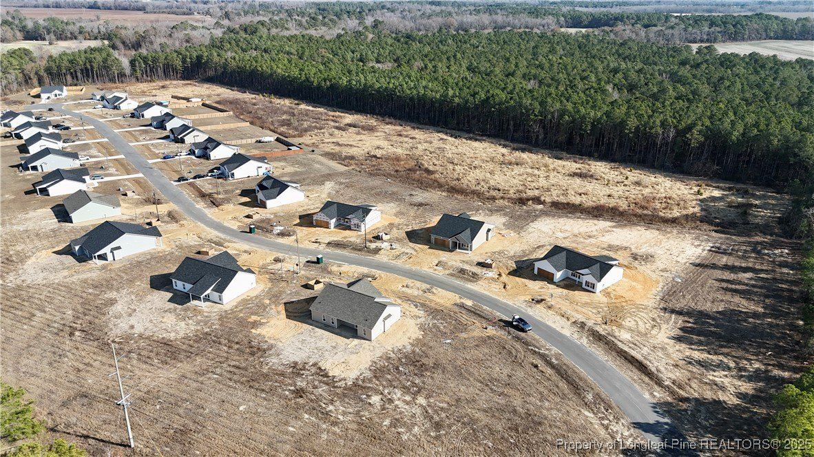 65 Orchard Lane. Parkton, NC 28371